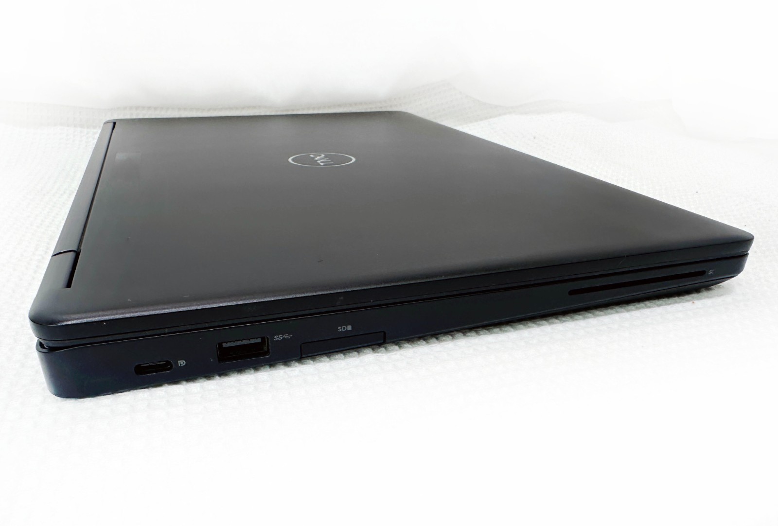 Dell Latitude Laptop 5490 14″ Intel i7, 16GB, 256GB SSD, Win 11 Pro, WI-FI, +Cam