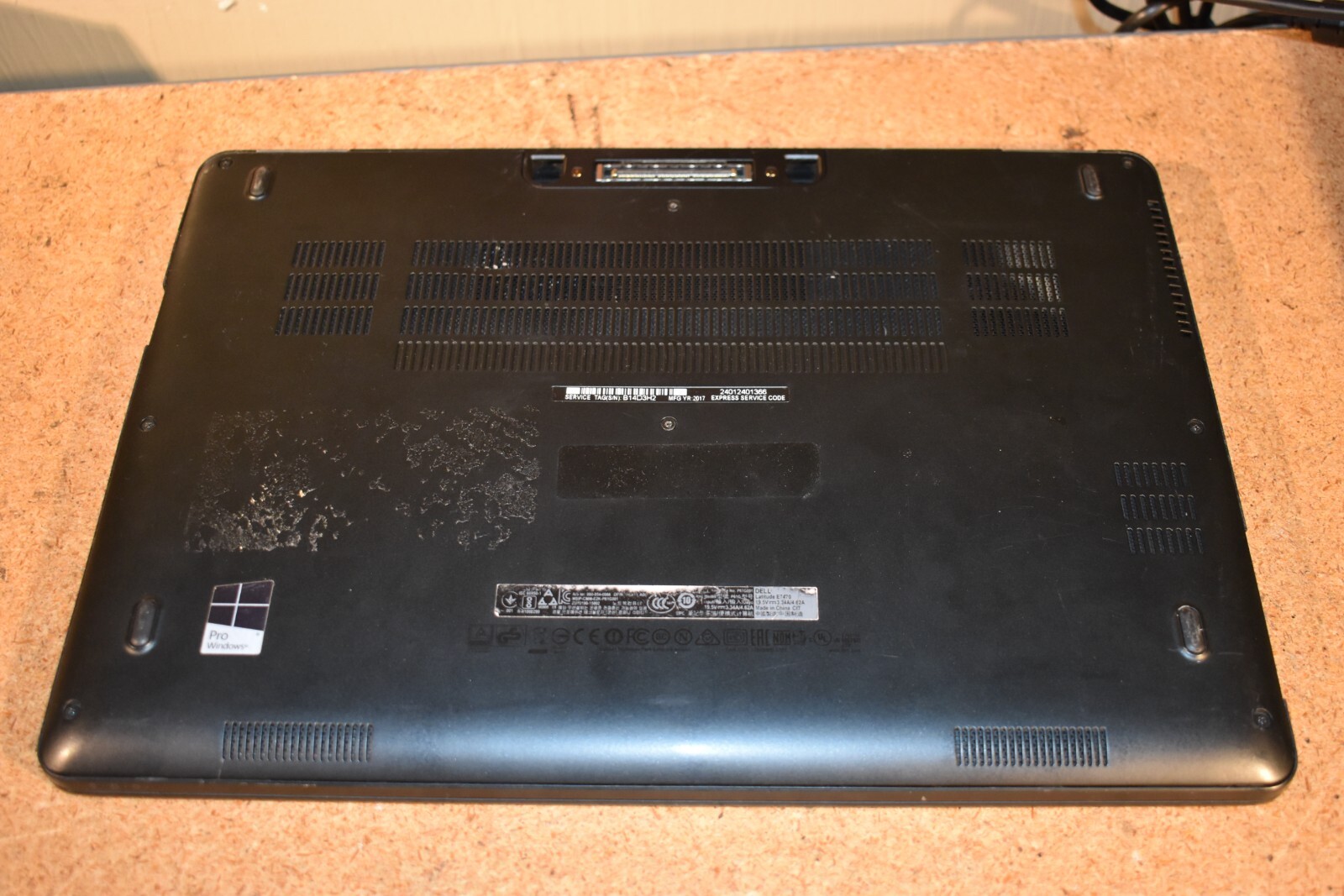 Dell Latitude E7470 Ultrabook Intel Core i7-6600U 128GB SSD Windows 7 Pro 32-bit