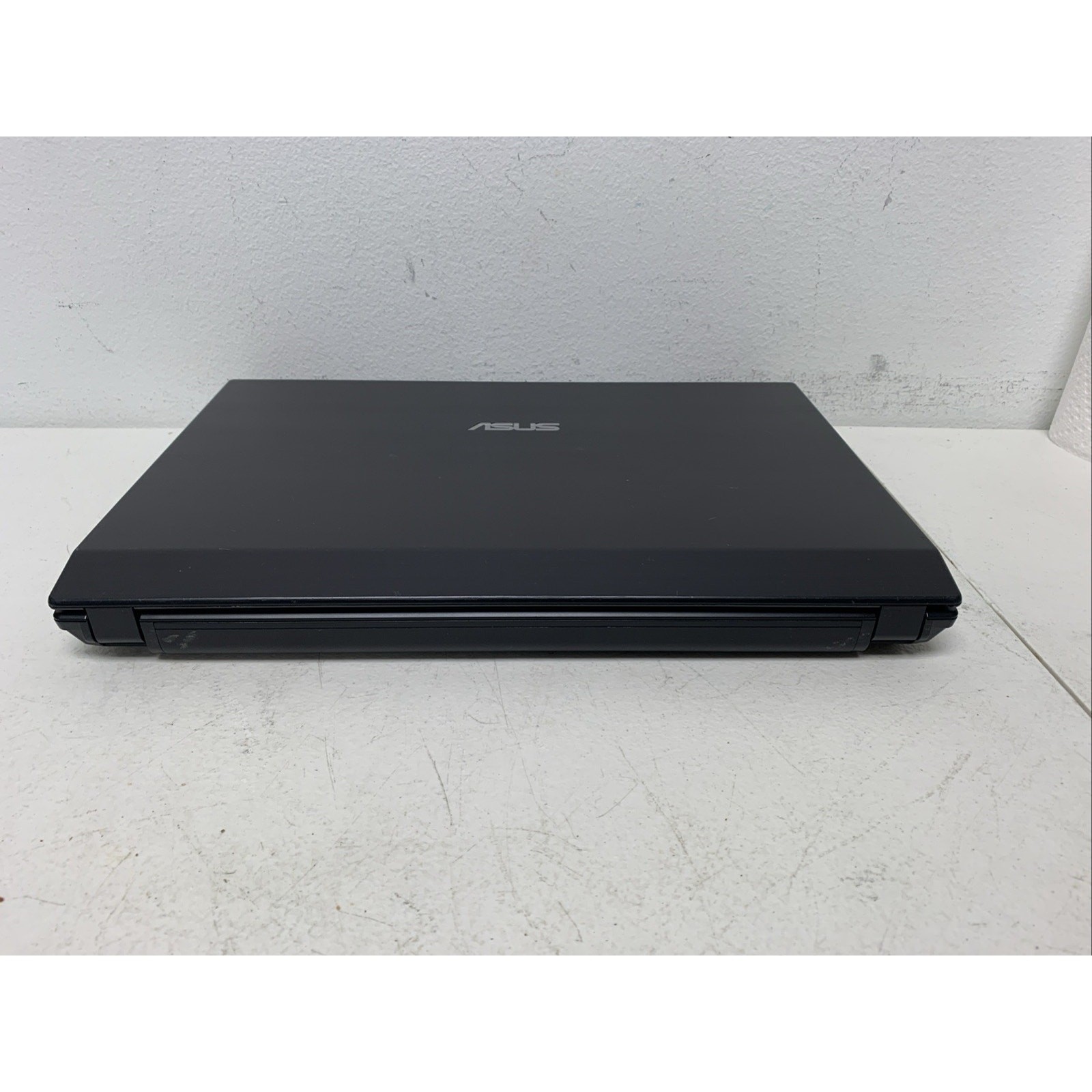 ASUS P42F Core i3 M370 2.40ghz 4GB Ram 320GB HHD WIND 10 Pro
