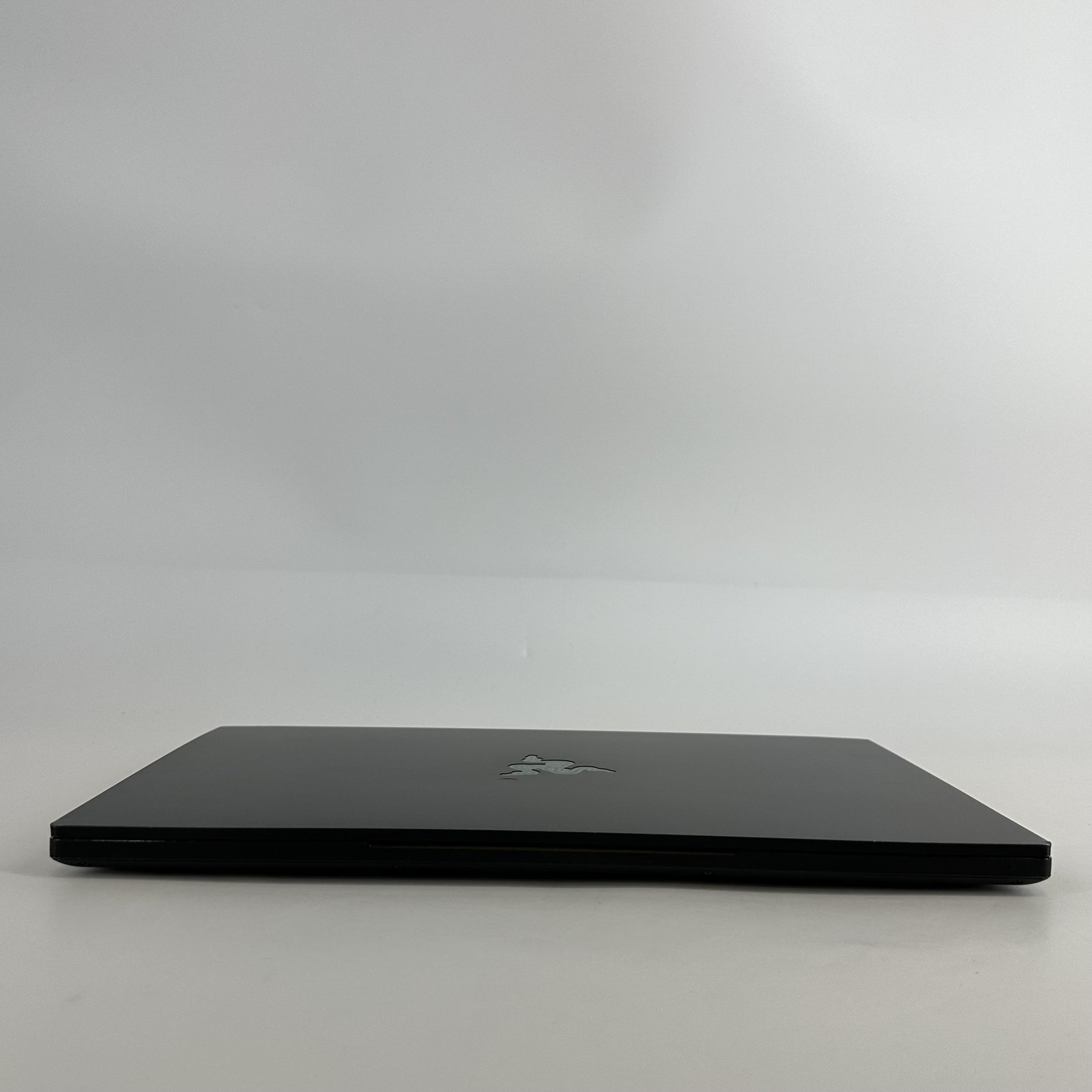 Razer Blade 15 240Hz 2K 2.4 GHz i7-12800H 32GB 1TB SSD RTX 3080 Ti BENT FRAME