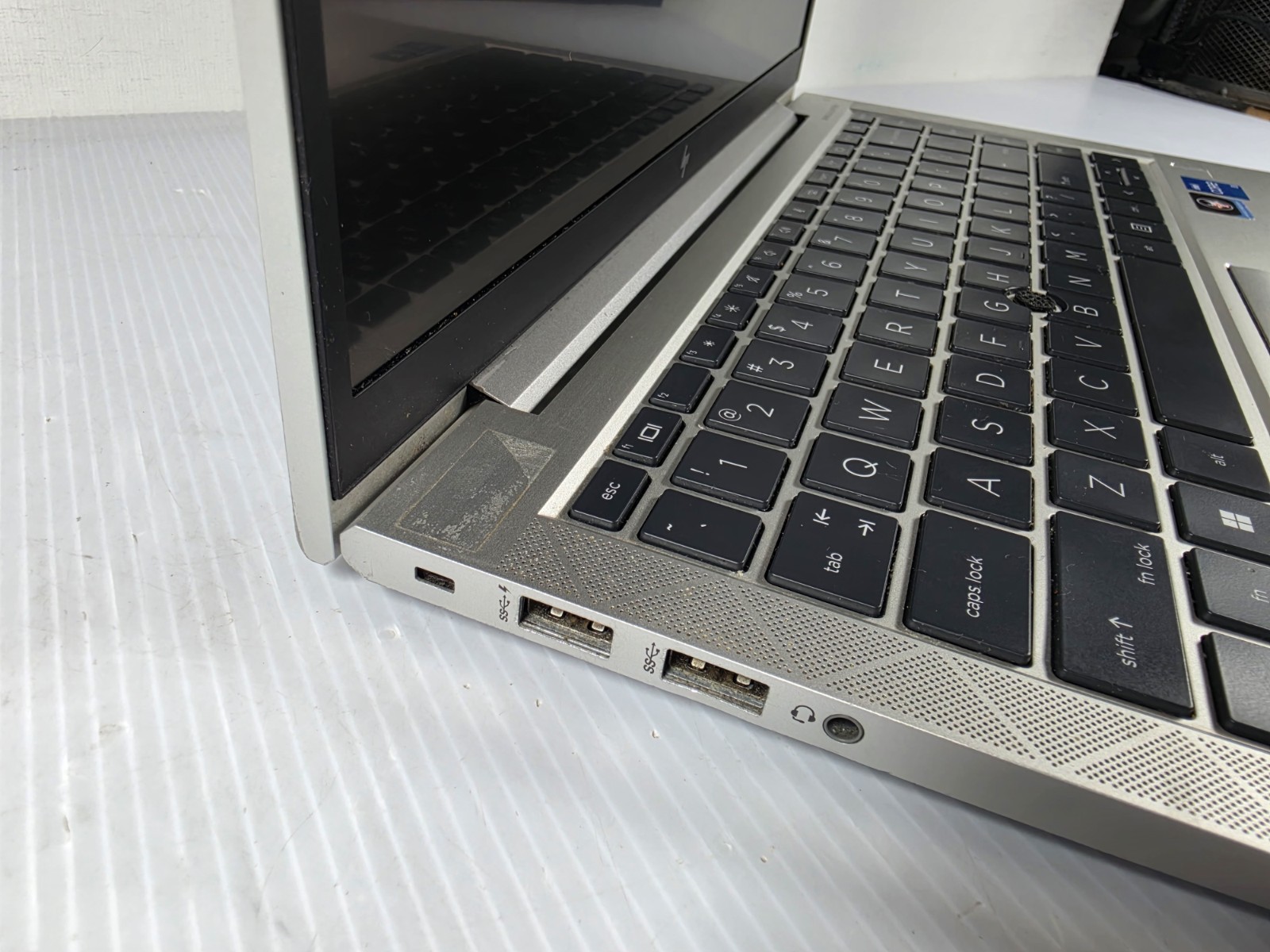 HP EliteBook 840 G8 Laptop i5-1135G7 11th Gen 16GB RAM 256GB WINDOWS 11