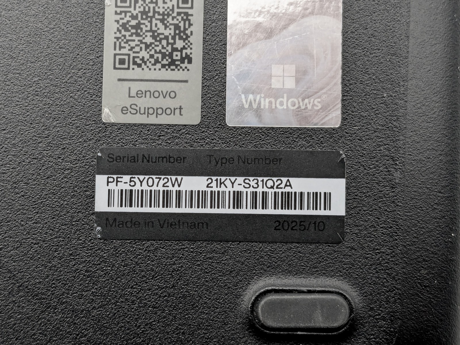 Lenovo ThinkPad P16v Gen 2 16″ FHD+ ULTRA 7 165H 1TB SSD 32GB W11P RTX 1000 Ada