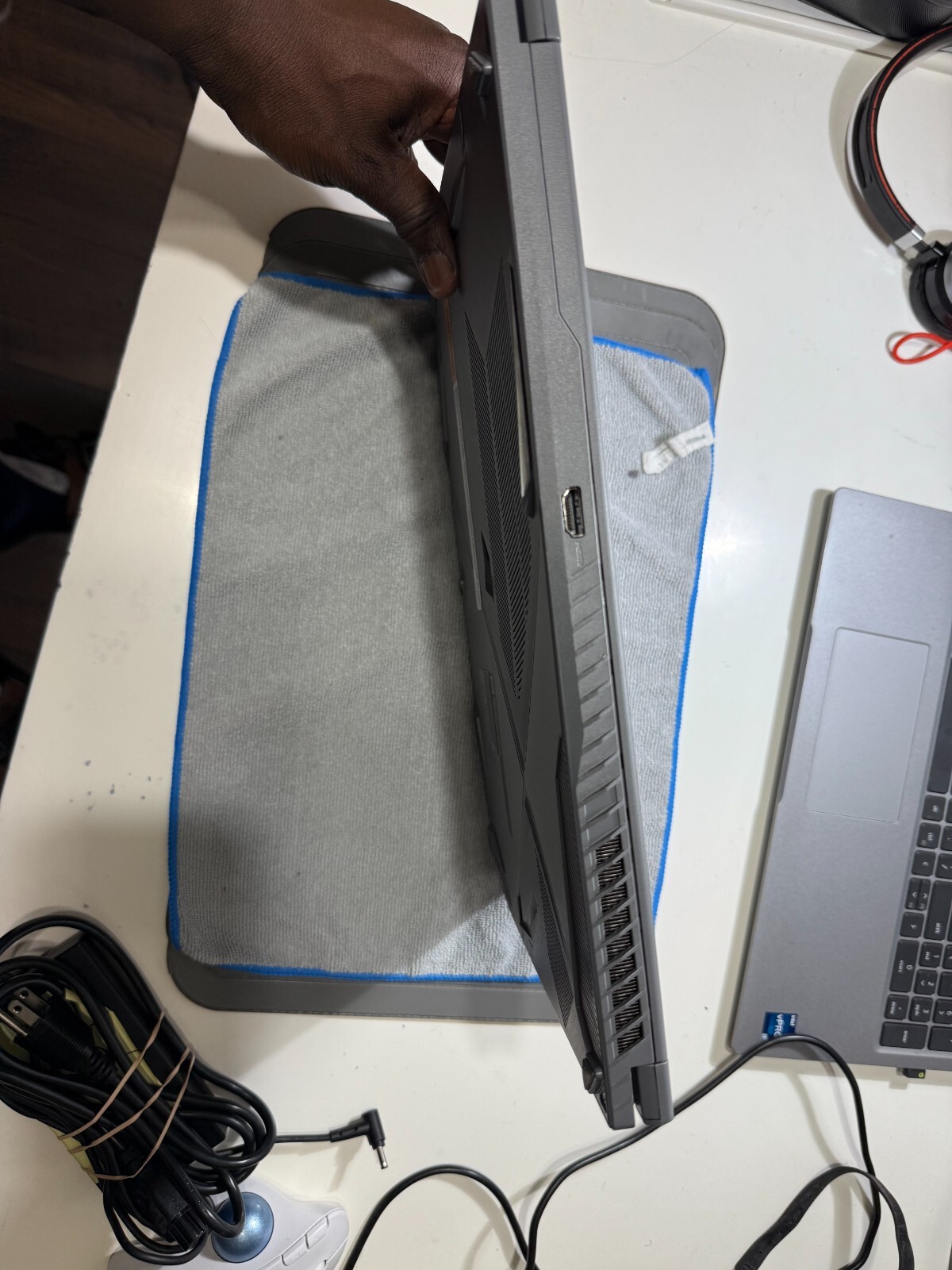 MSI THIN B13UC GAMING LAPTOP, I5 64GB RAM & 8T STORAGE M.2/SSD