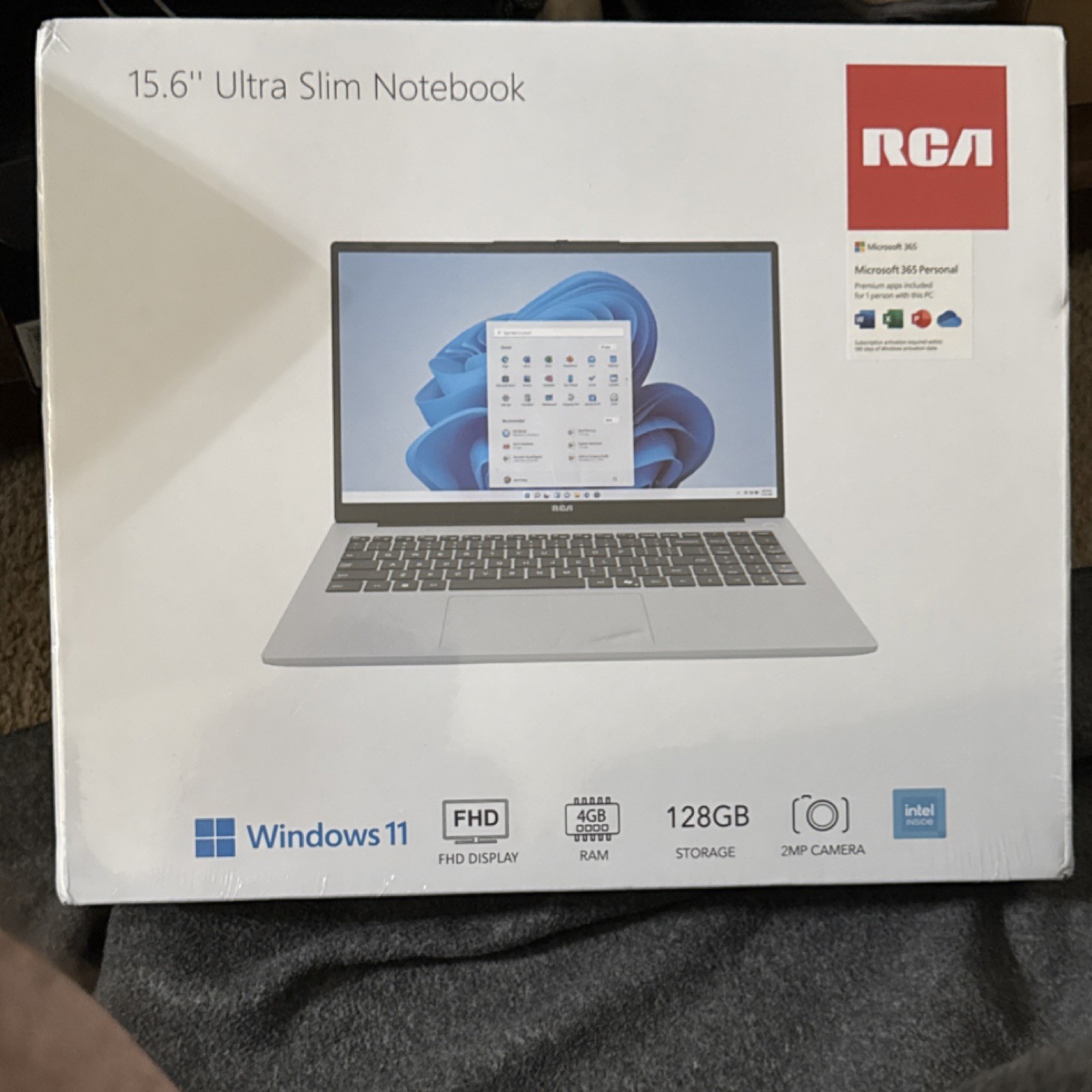 RCA Ultra Slim Notebook 15.6″ Intel Pentium 4GB RAM 128GB SSD Windows Silver