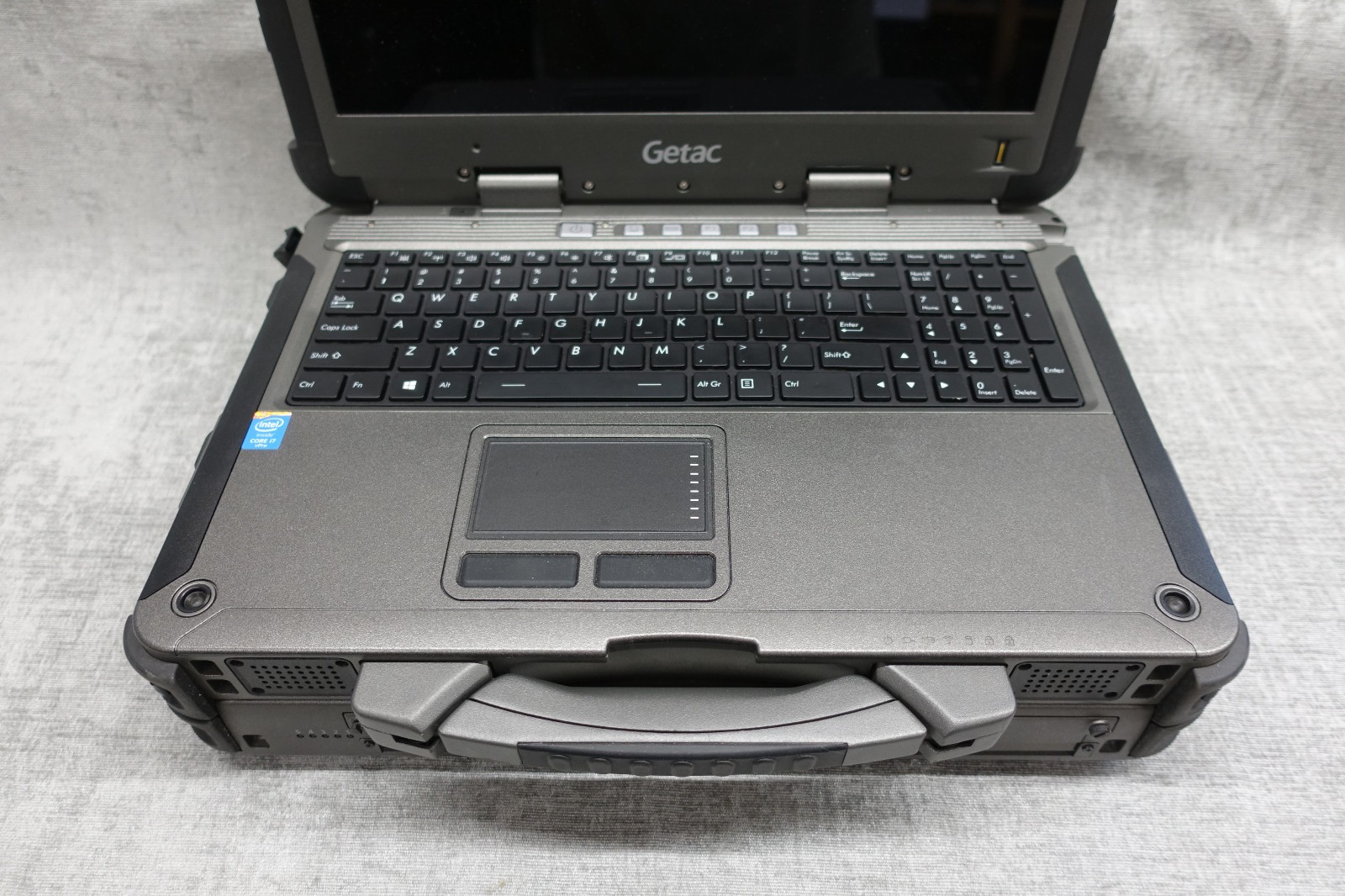 Rare GETAC X500 G2 Rugged Mobile Laptop / Server X500 i7 32gb Ram holds 6 HDD’S