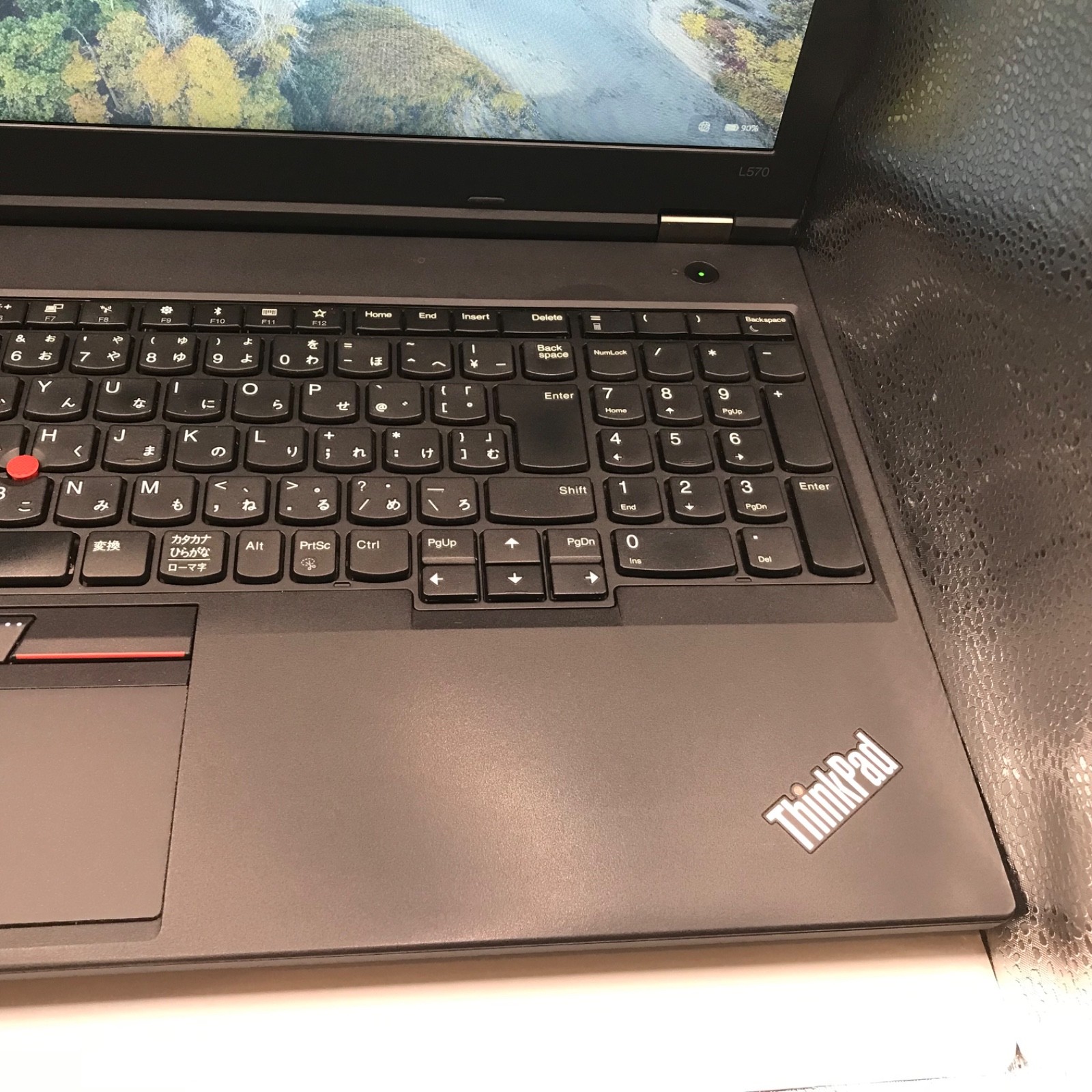 Lenovo ThinkPad L570 Core i5 2.5GHz RAM 4GB SSD 120GB 15.6in Win 10 Pro