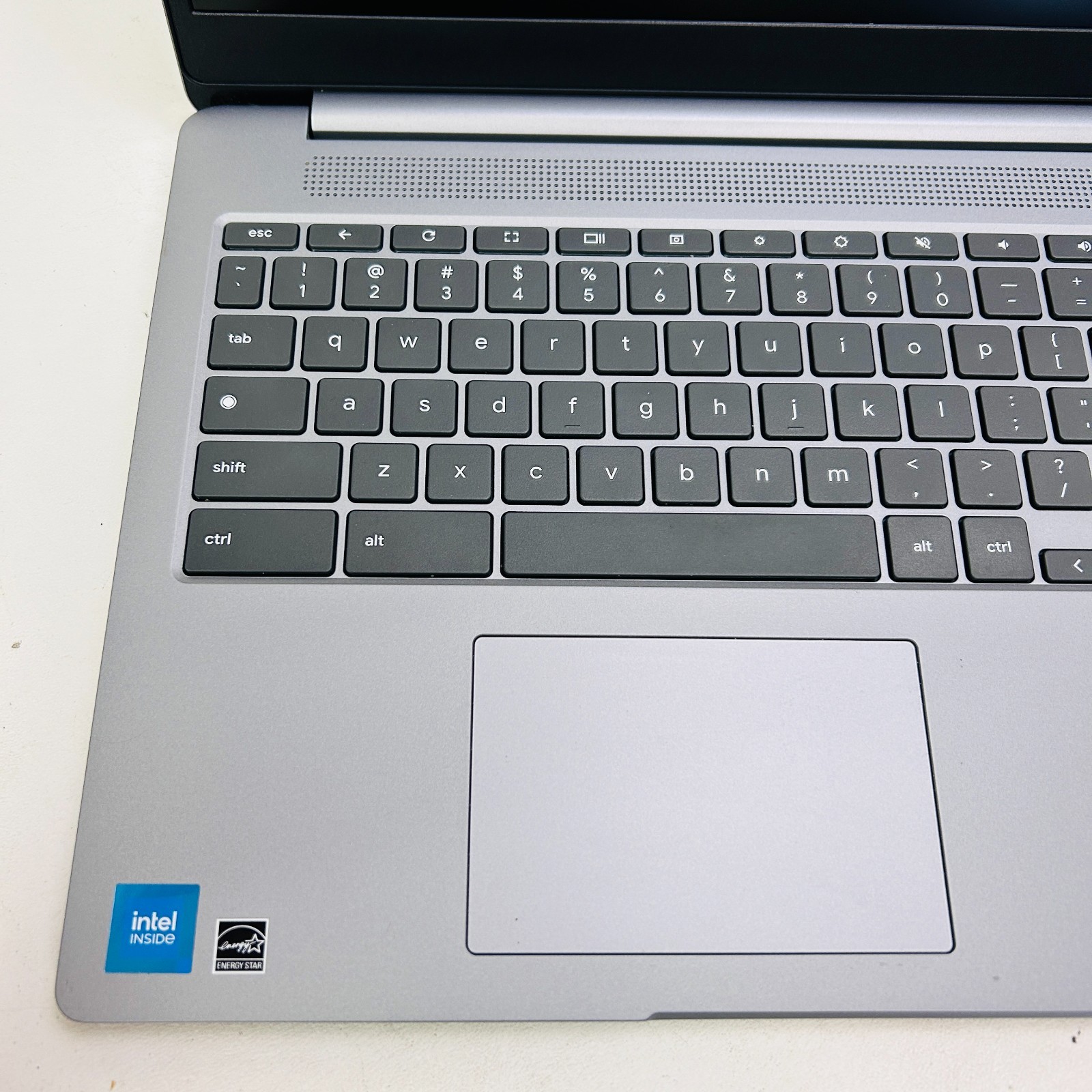 Lenovo IdeaPad 3 Chrome 15IJL6 15.6″ Chromebook Celeron N4500 4GB RAM 64GB SSD