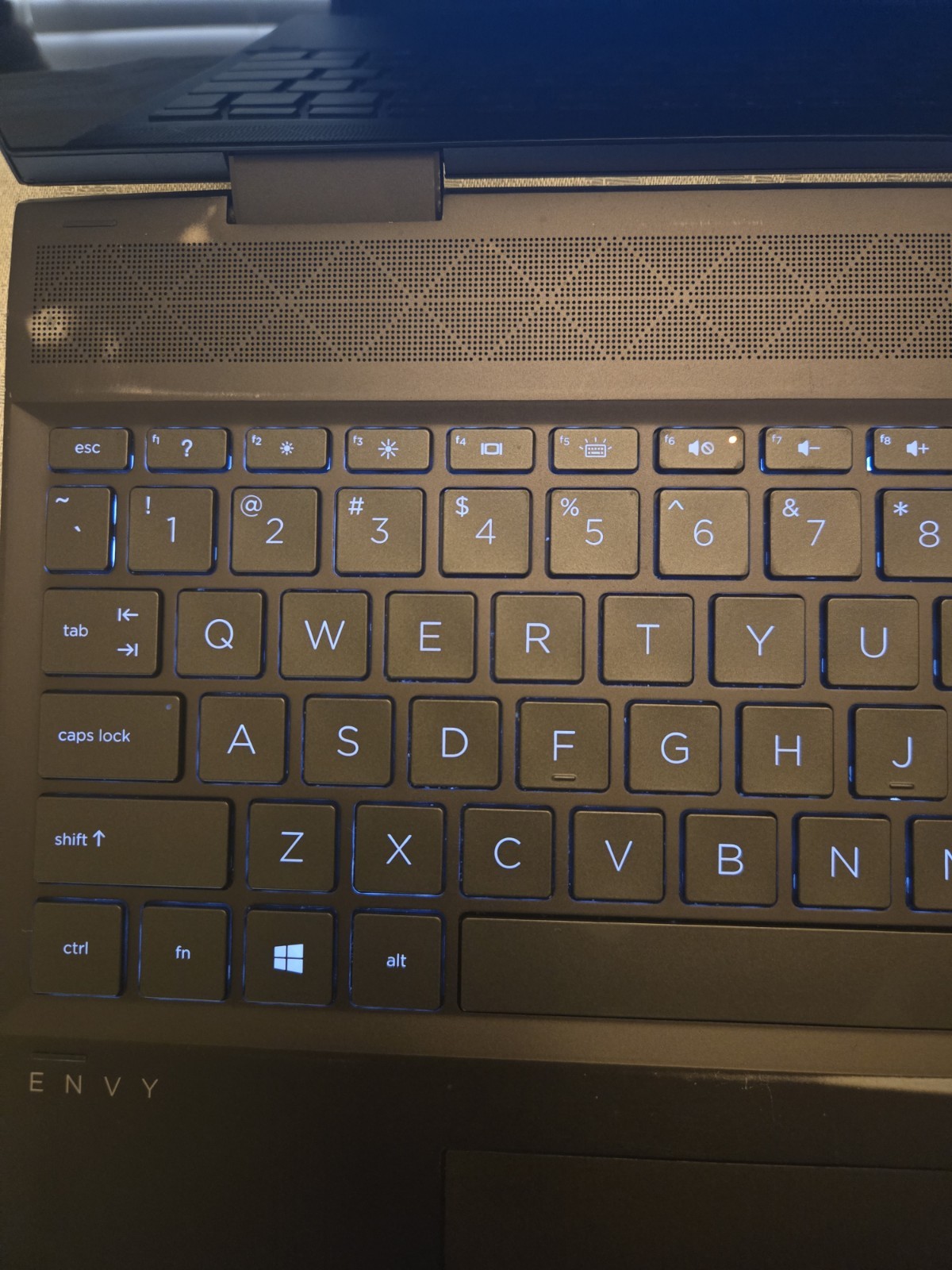 HP ENVY x360 15-ds1xxx 15.6″ Touch Ryzen 7 4700U 16GB 512GB SSD W11H