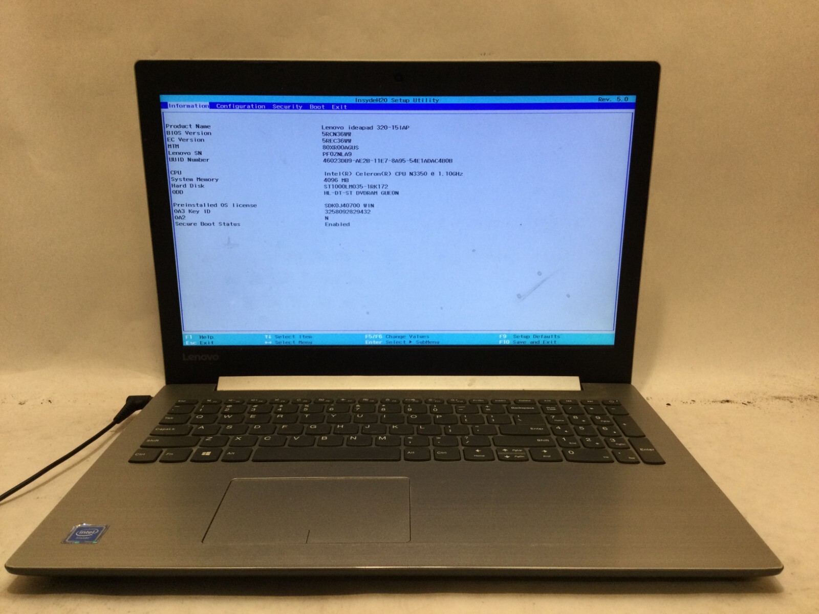 Lenovo IdeaPad L320-15IAP / Intel Celeron N3350 @ 1.10GHz / (MISSING PARTS!) MR