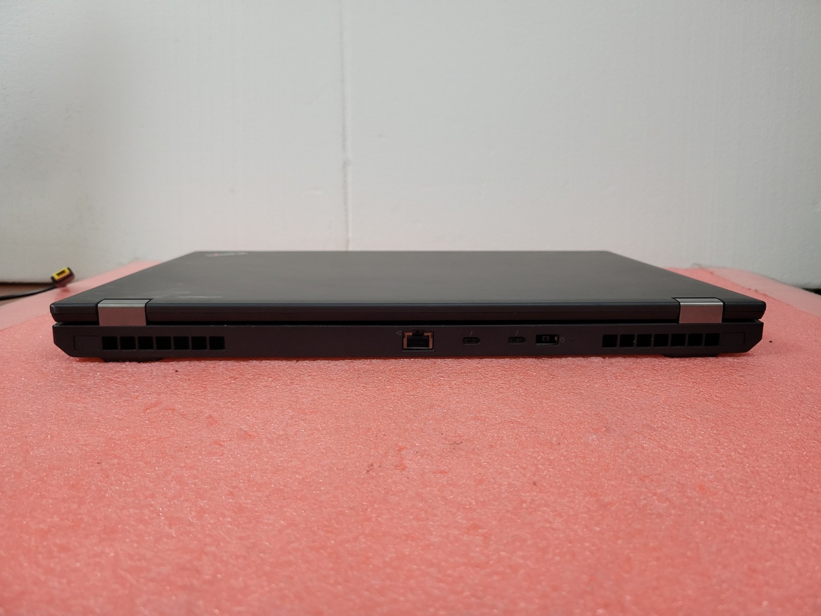 Lenovo ThinkPad P53 15.6″ i7-9750H@2.60GHz 8GB RAM 256GB SSD Win 11 Pro – LP17A