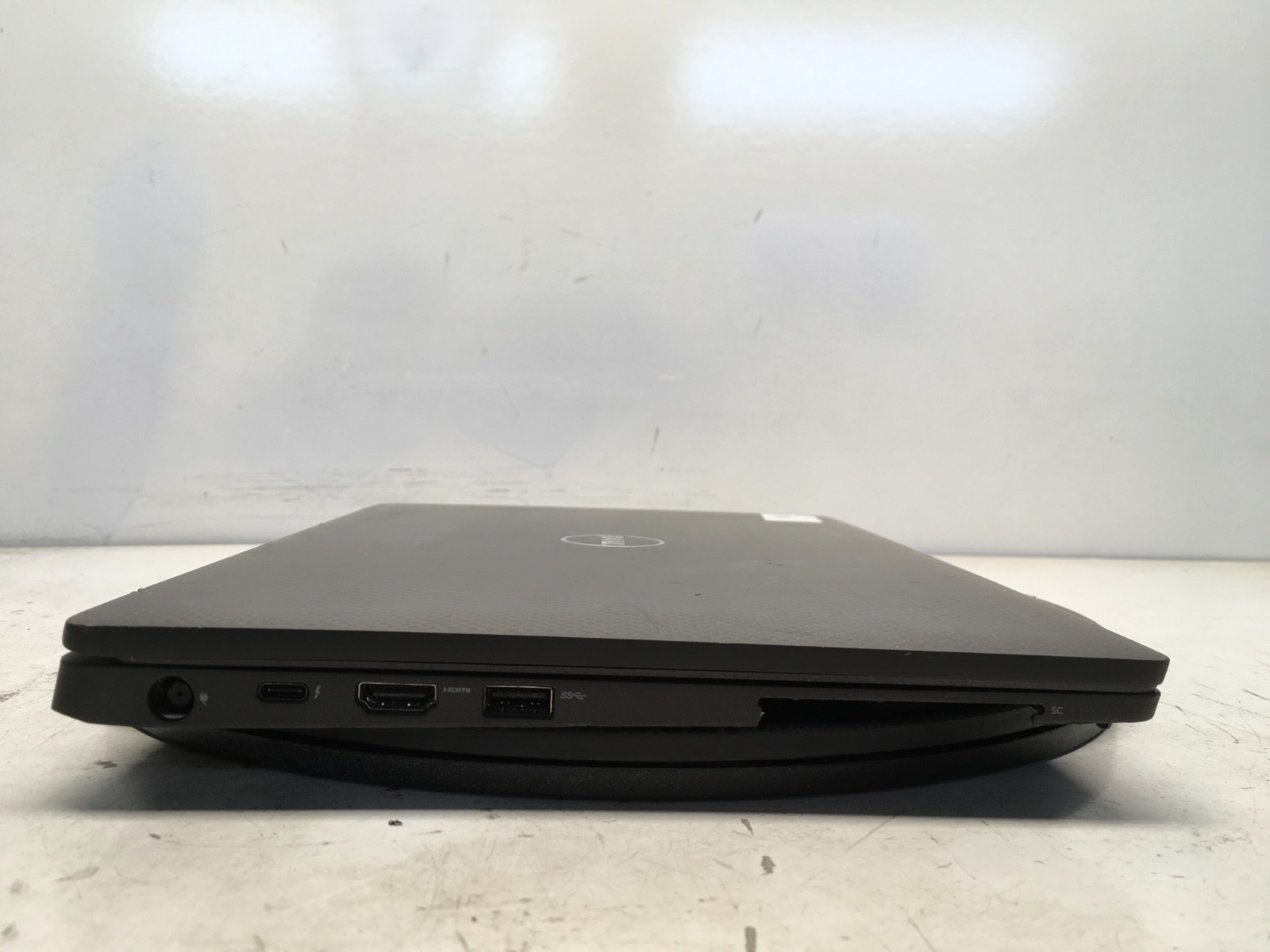 Dell Latitude Intel i5 8th Gen No RAM NO HDD