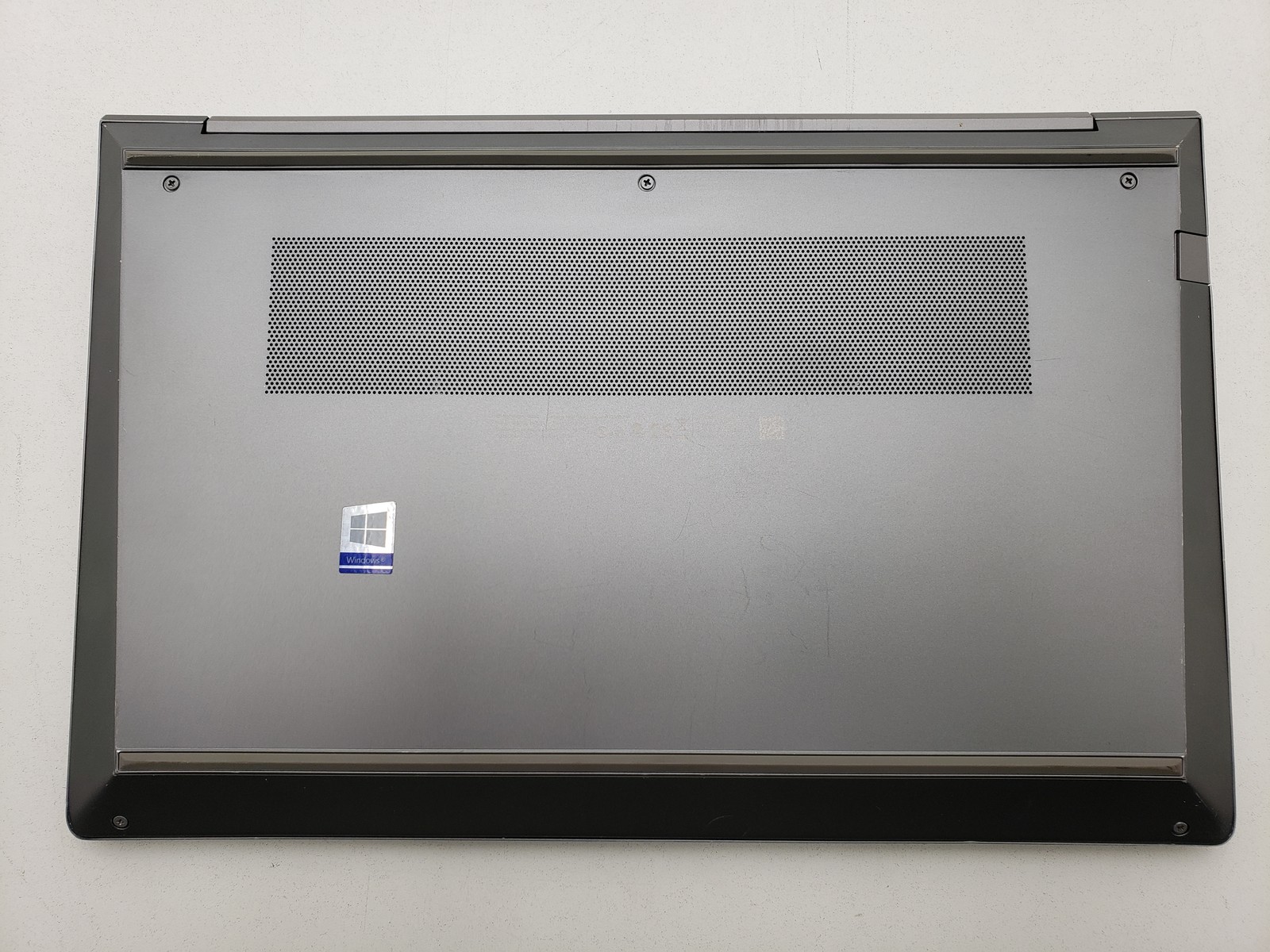 HP ZBook Power G7 i7-10850H 16GB RAM 256GB SSD 15.6″ Quadro T1000 Win 11 Pro.