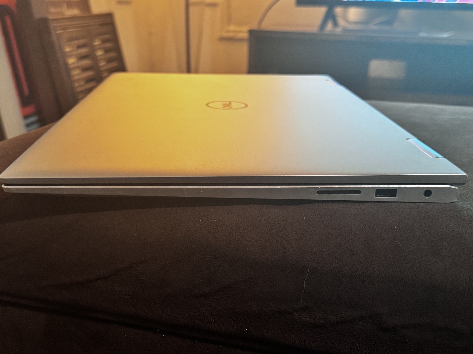 Dell Inspiron 7706 2-in-1 | i7 | 64GB RAM | 1TB SSD | 17 Inch Touchscreen