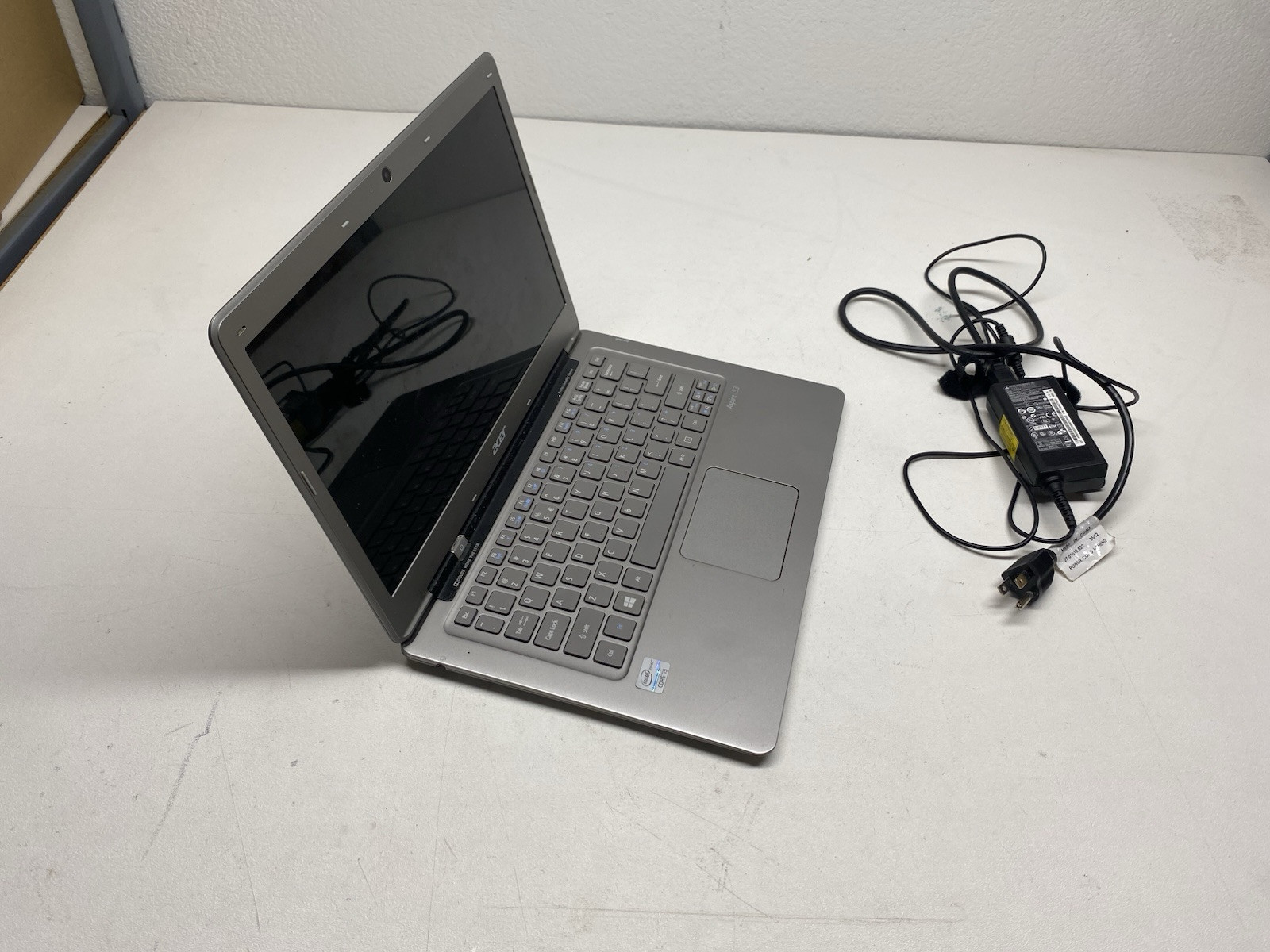 Acer Aspire Laptop Notebook 4GB 250GB SSD 13.3” Windows 10 MS Office School