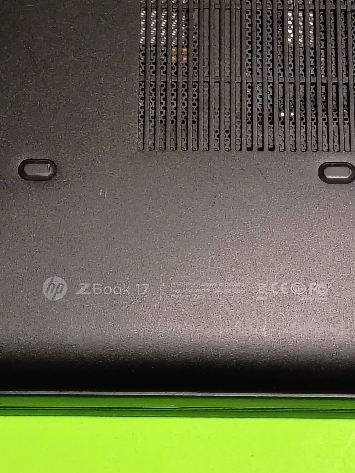 HP ZBook 17 G2 2.4GHz i7-4700MQ | 16GB RAM | 256GB SSD | Windows 11 Pro +Charger