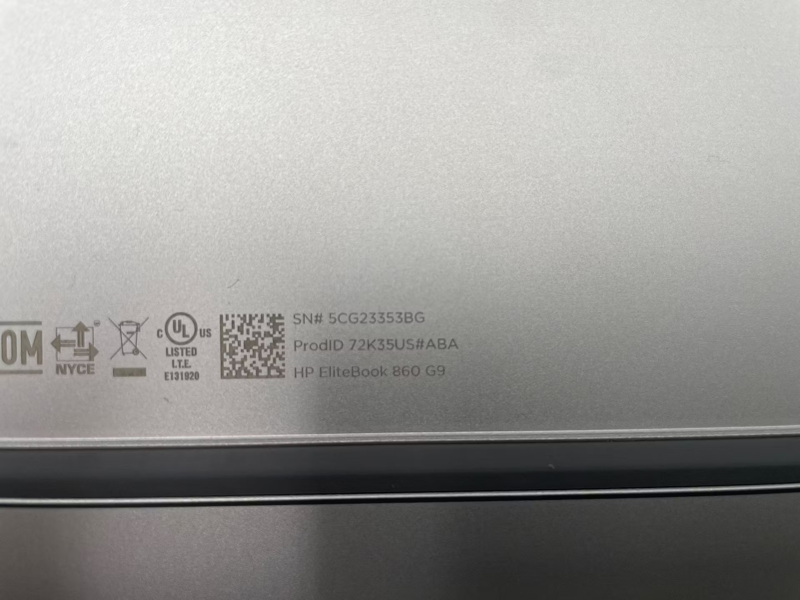 HP EliteBook 860 G9 Used 16″ (i5-1245U-16GB-256GB NVMe)