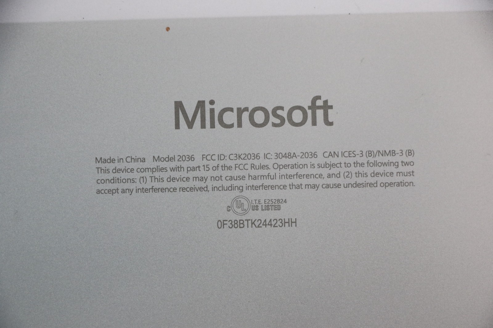 Microsoft Surface Laptop 7 13.8” Snapdragon X1E80100, 16GB RAM, 512GB SSD -2036