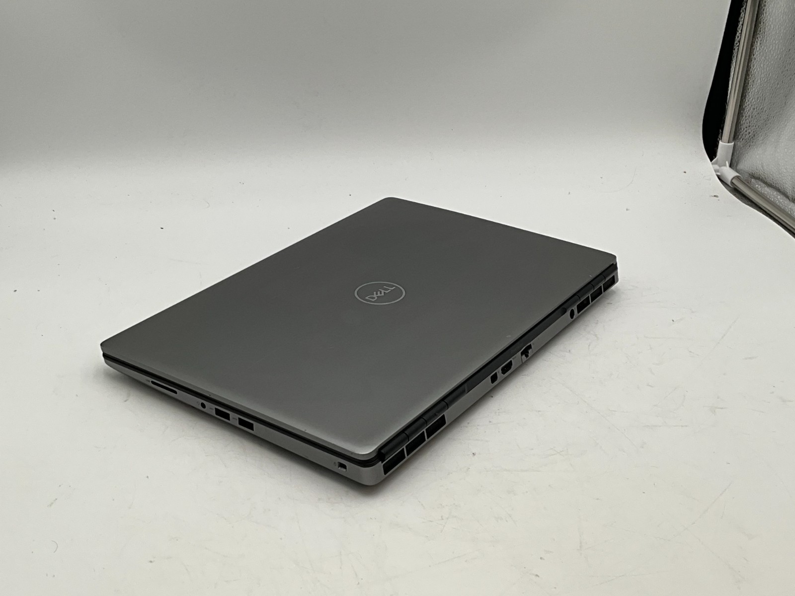 DELL Precision 7550 i7-10750H 2.60G 16GB NO DRIVE T1000*READ* 15.6″ JQ228G3