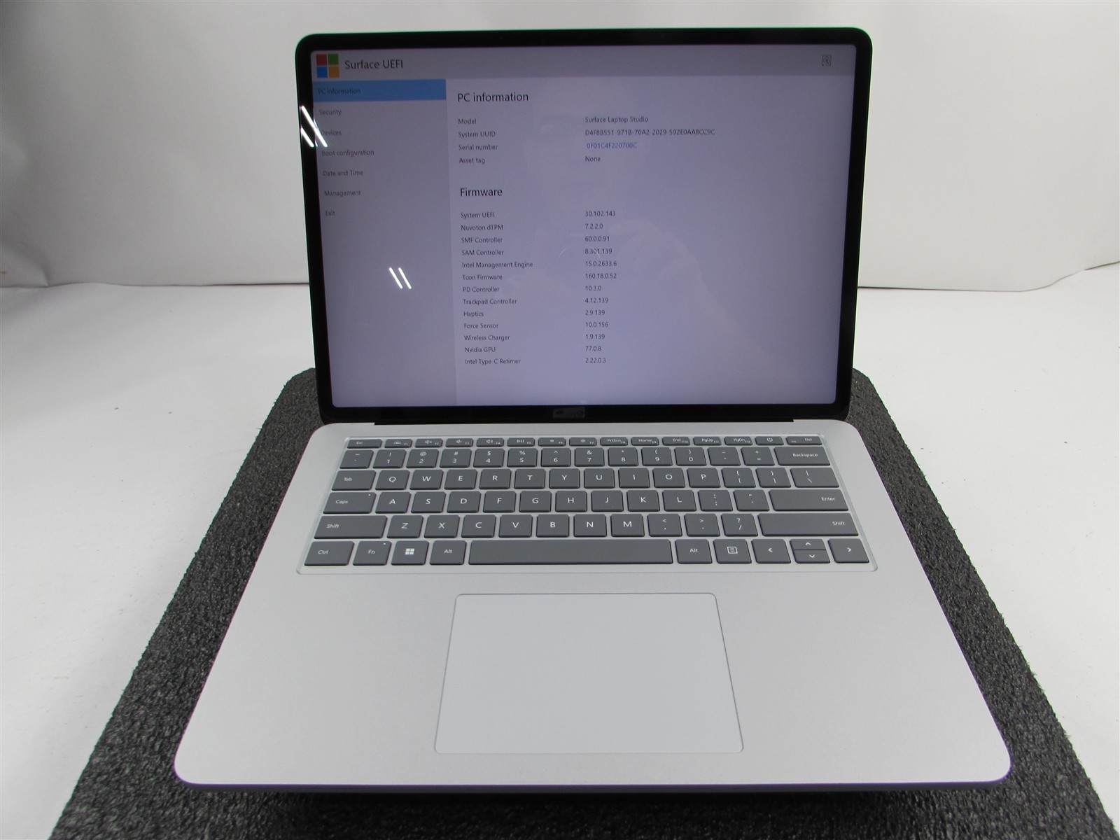 Microsoft Surface Laptop Studio 1964 i7-11370H 1TB SSD 32GB RTX A2000 *No A/C*