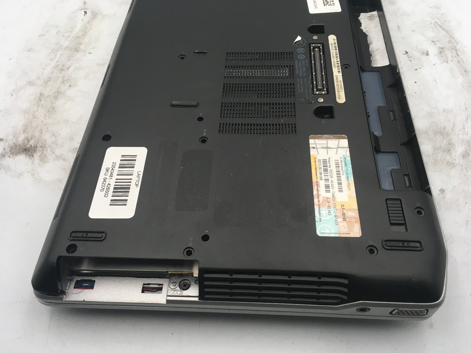DELL LATITUDE E6320 – BOOTS TO BIOS – INTEL I5 2520M – NO RAM – READ DESC – BB