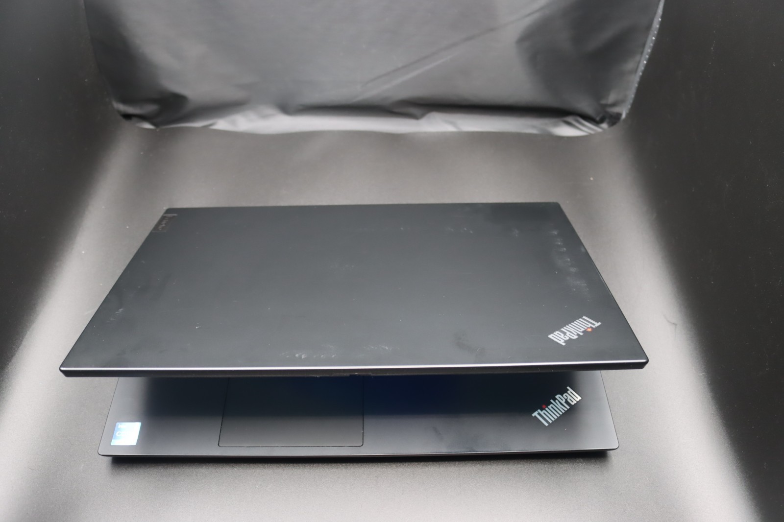 Lenovo ThinkPad P15v Gen 3 15.6″ i7-12700H 32GB Ram 500GB SSD NVIDIA T1200+Dock
