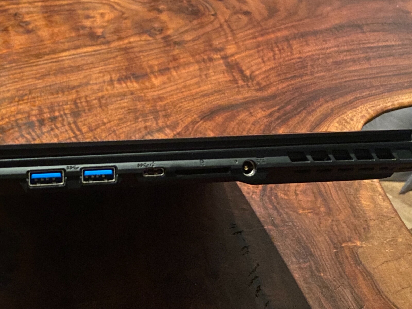 gigabyte aero 15 oled