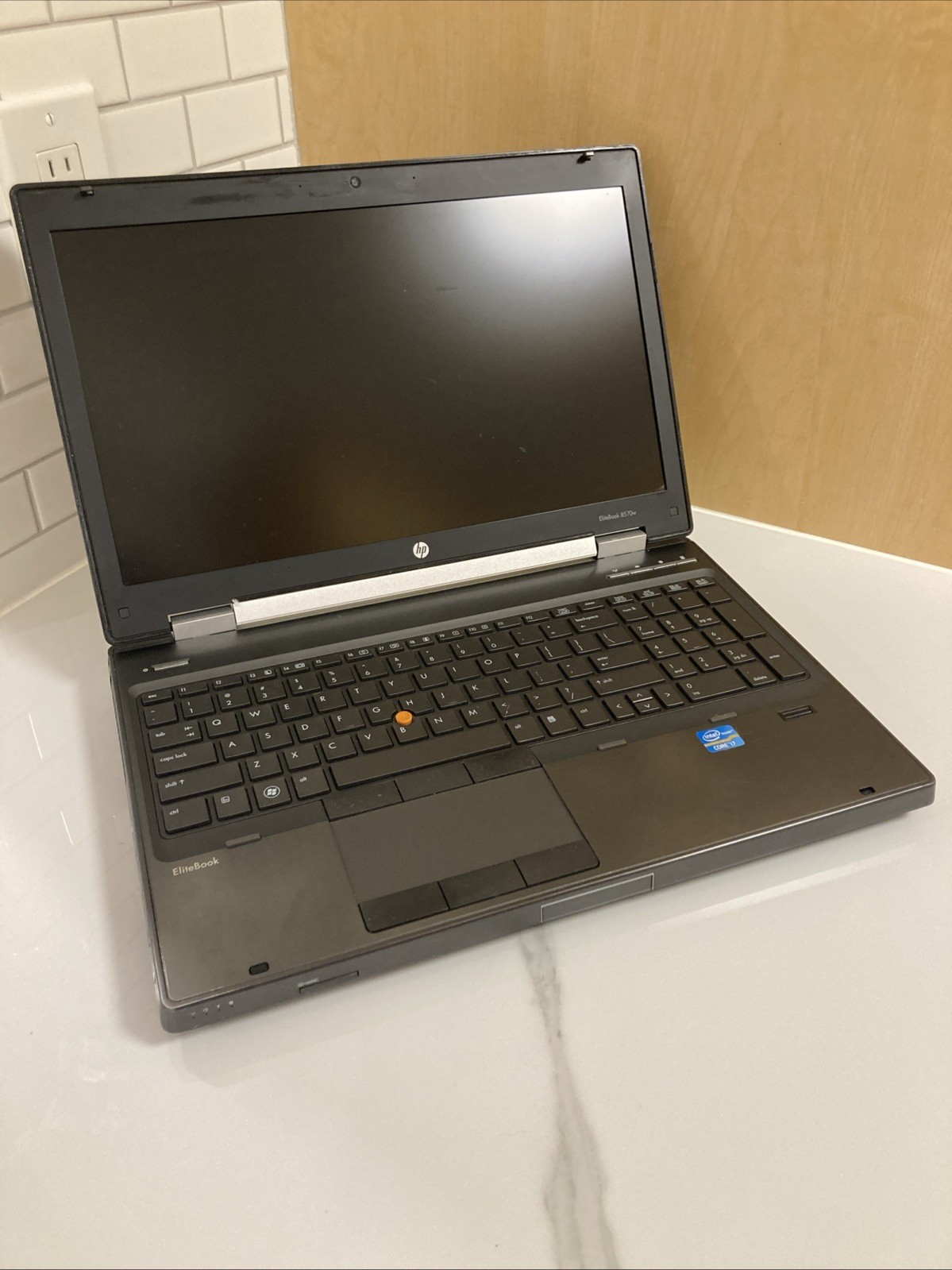 💻 HP EliteBook 8570w ⚙️ i7 15.6″ Workstation | No RAM/SSD | Parts or Repair 🔋