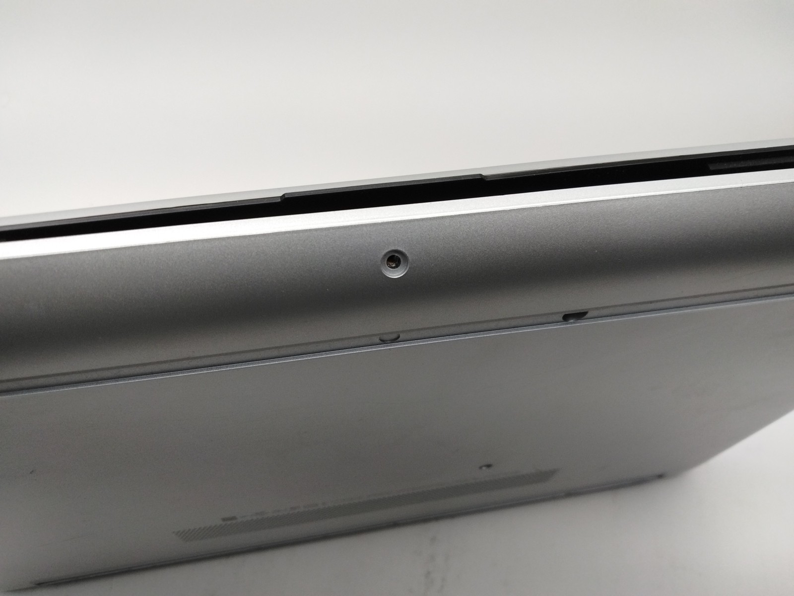 HP Pavilion 15-db0031nr 15.6″ AMD A9-9425 4GB 330GB Hd