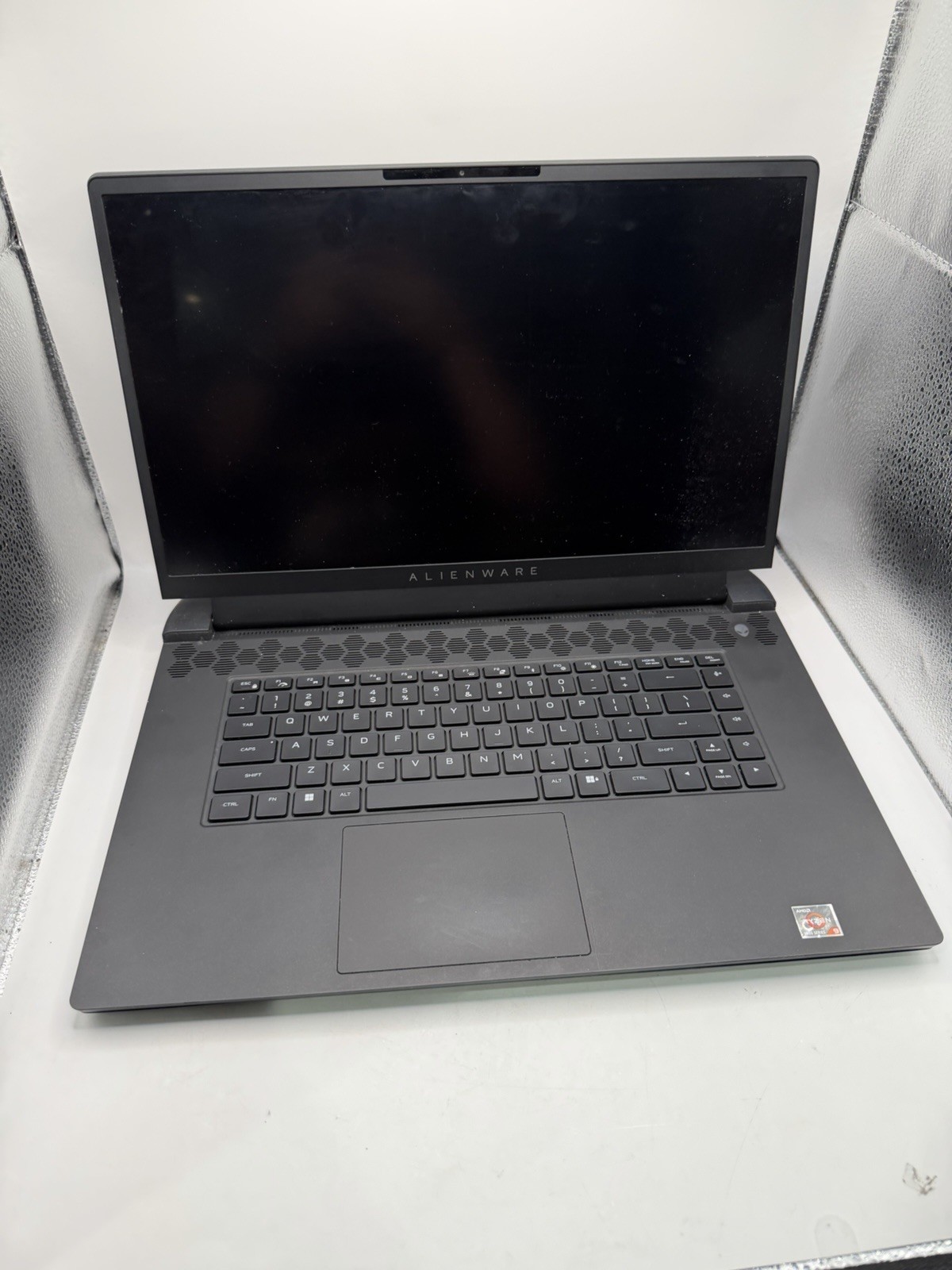 Alienware M17 R5 Gaming Laptop AMD Ryzen 9 17” Laptop Computer No SSD Or Ram