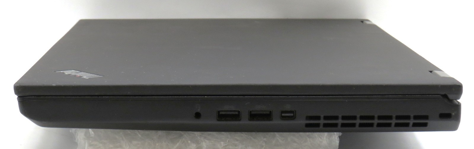 Lenovo ThinkPad P51 | I7-7770QH @ 2.8GHz | 16GB DDR4 | 15.6″ | NO HD/OS | READ