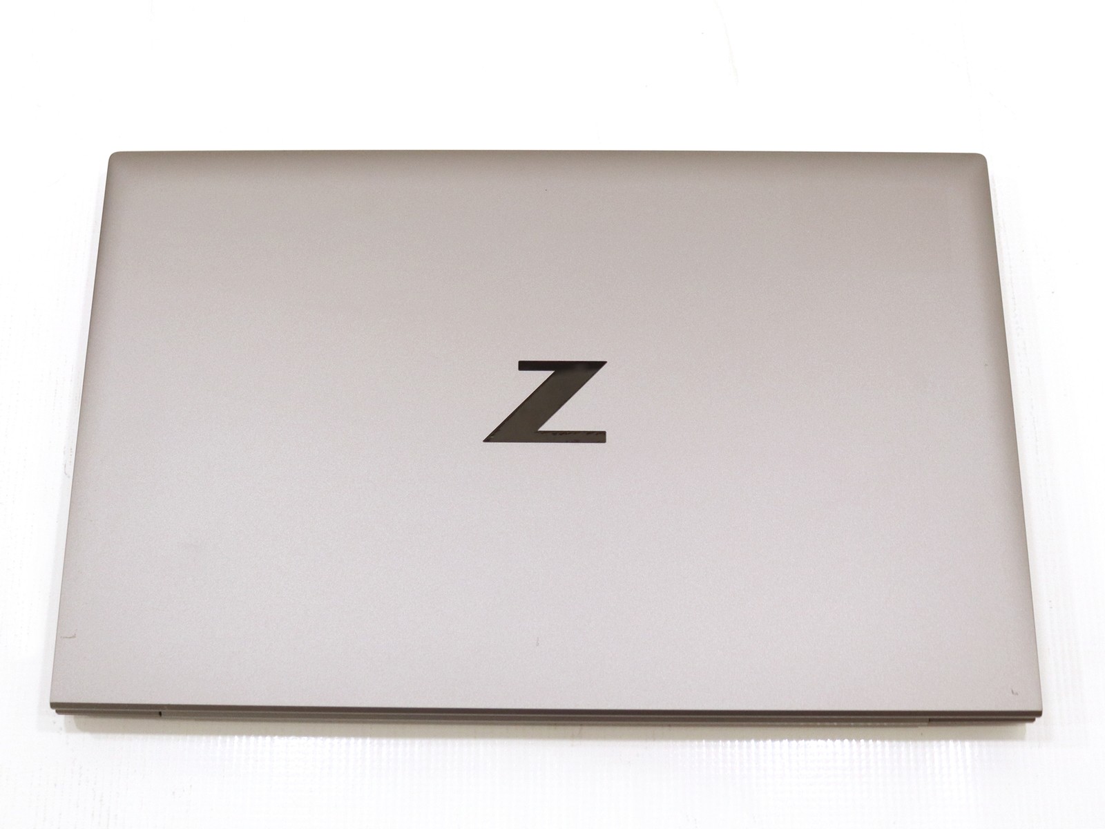 HP ZBook Firefly G8 Mobile Workstation 14″ Intel i5-1145G7 16GB 256GB NVMe W11P