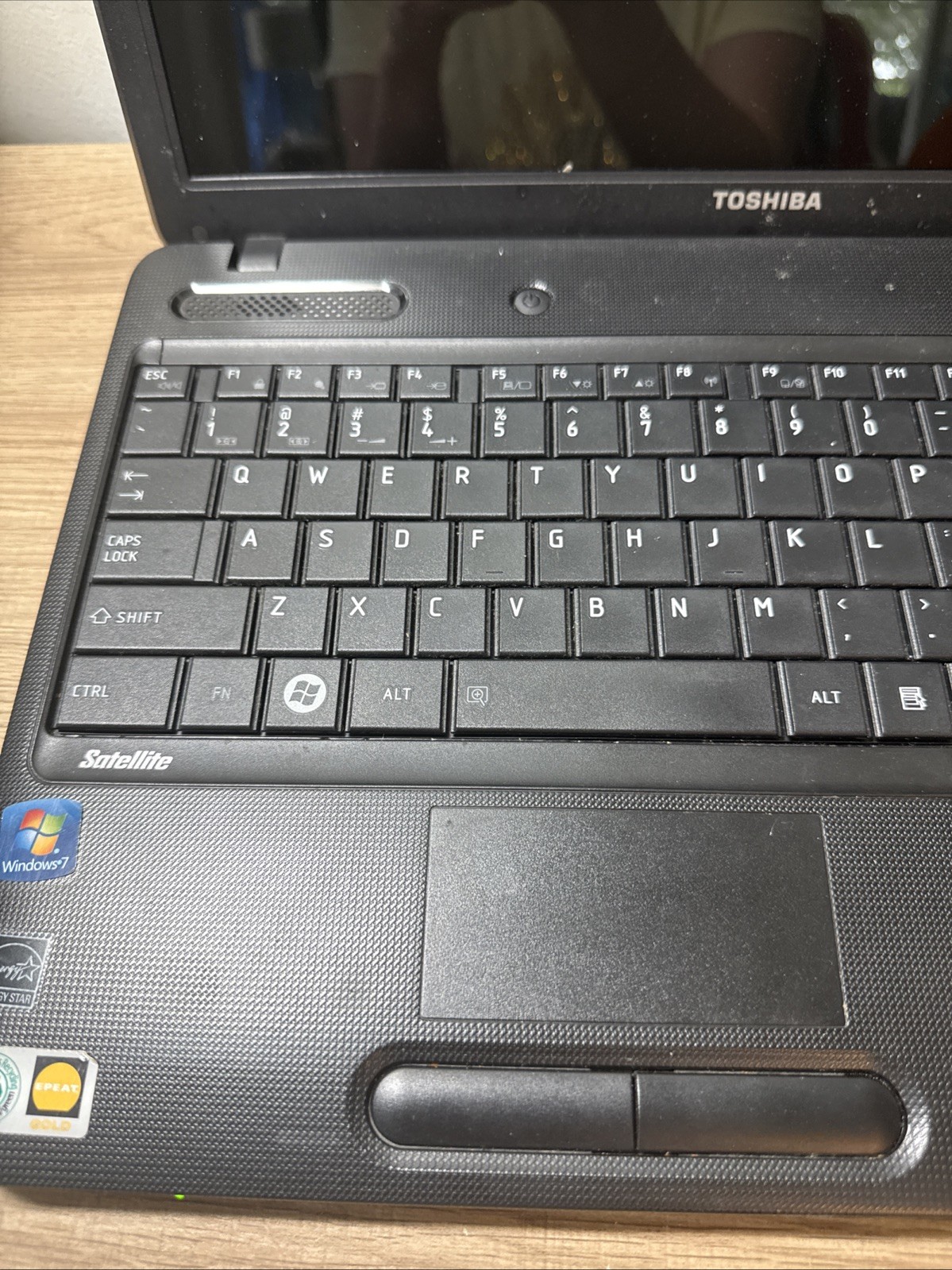 Toshiba Satellite C655D-S5200 15.6″ AMD C-50 1.00 GHz 6GB RAM 500GB HDD E5