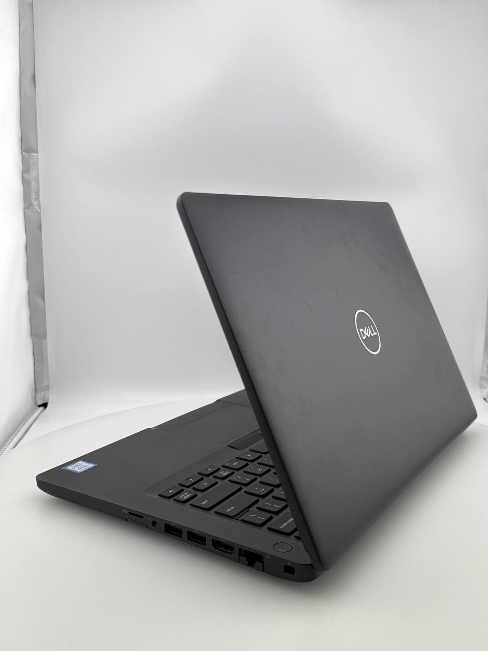 Dell Latitude 5400 i7-8665U@1.9GHz 16GB RAM 256GB SSD Win 11 Pro Grade B