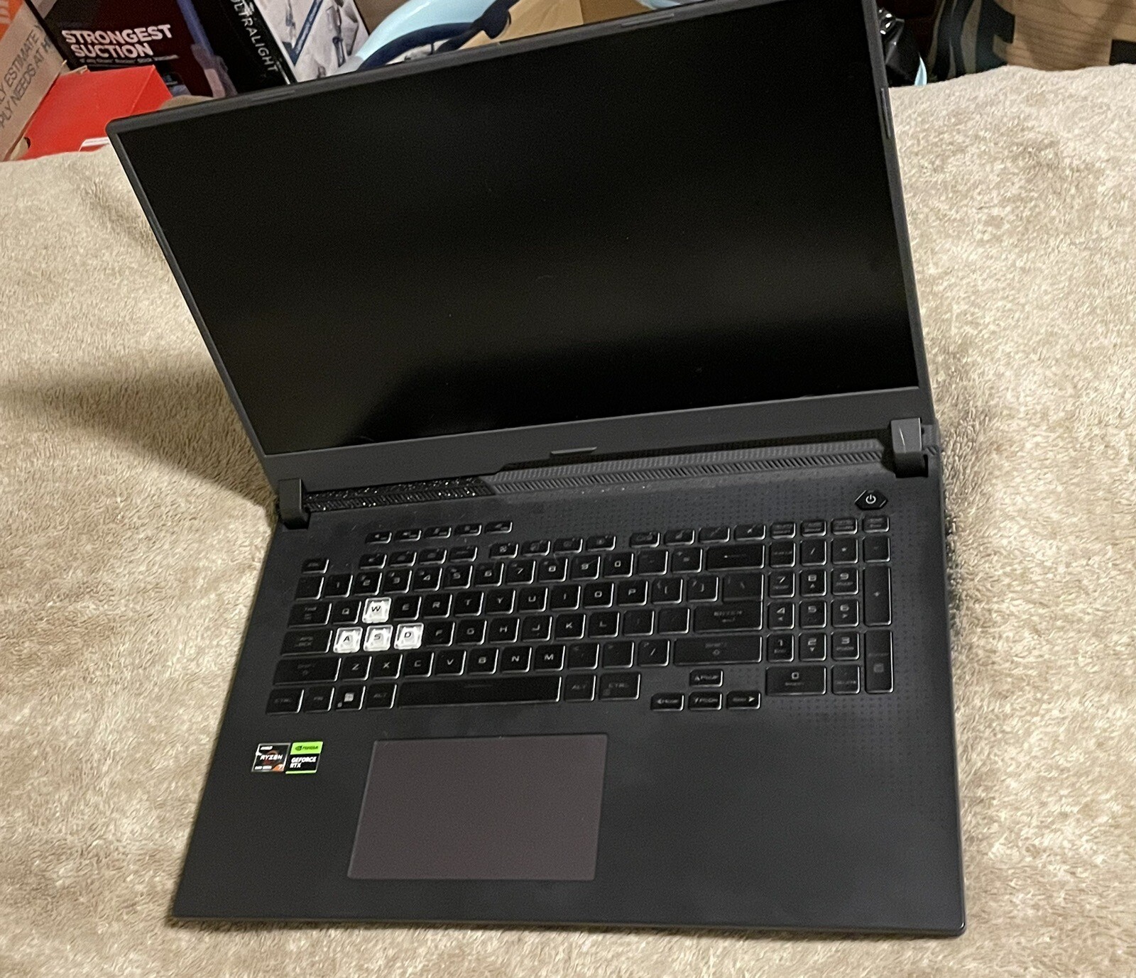 ASUS ROG Strix G17 Notebook/Laptop 17.3 in Black – G713RCRS73