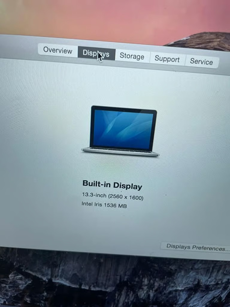 Apple MacBook Pro A1502 | Intel Core i5 | 4GB RAM | Cracked Screen | Boots to OS