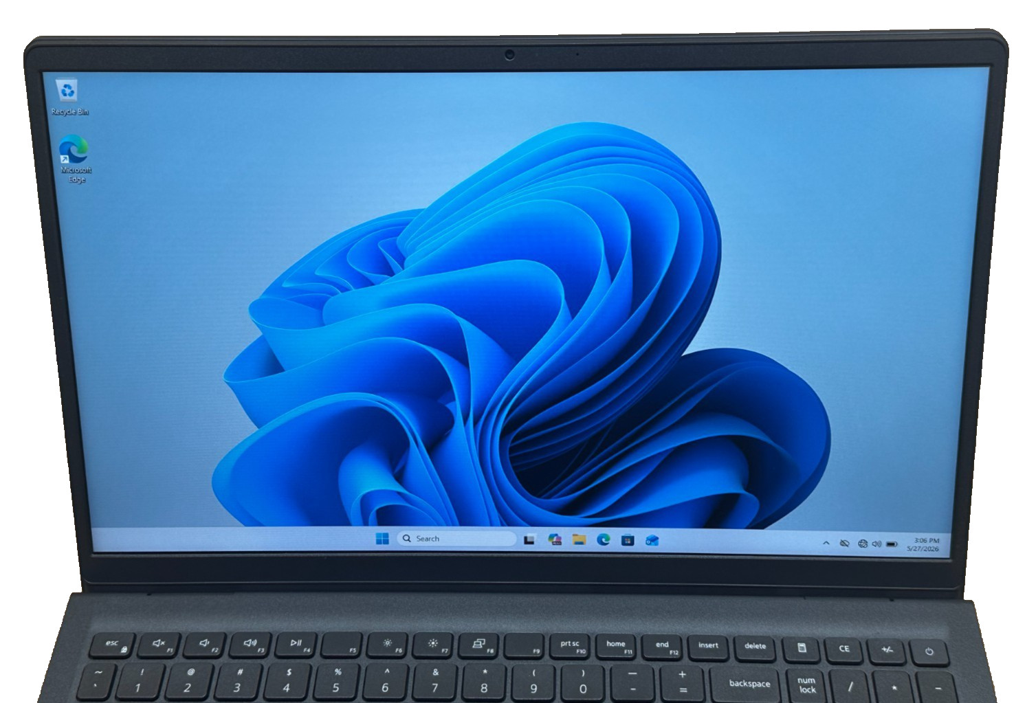 DELL PRO 15 LAPTOP AMD RYZEN 5 7520u @ 2.80GHZ 8GB RAM 512GB SSD (lp714)
