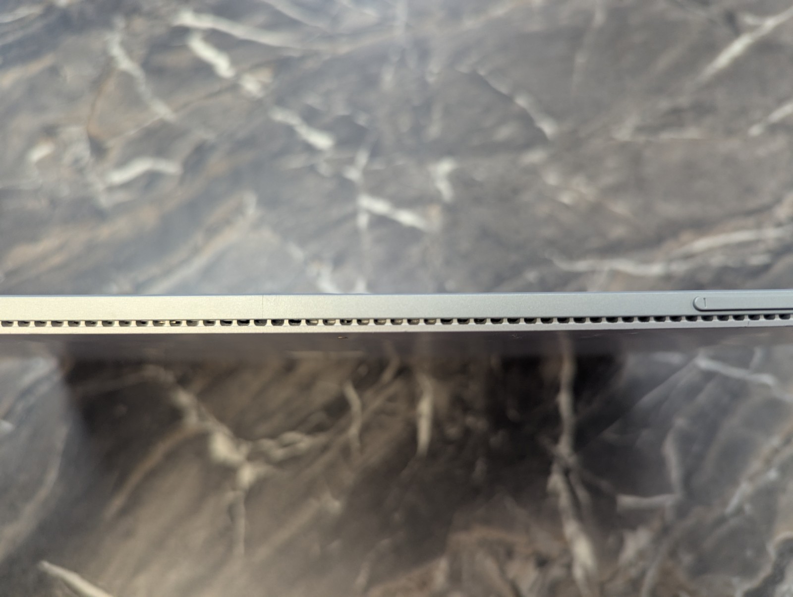 Microsoft Surface 1703 i7-6600U 16GB 512GB Win 10 NO KEYBOARD DAMAGED SHELL