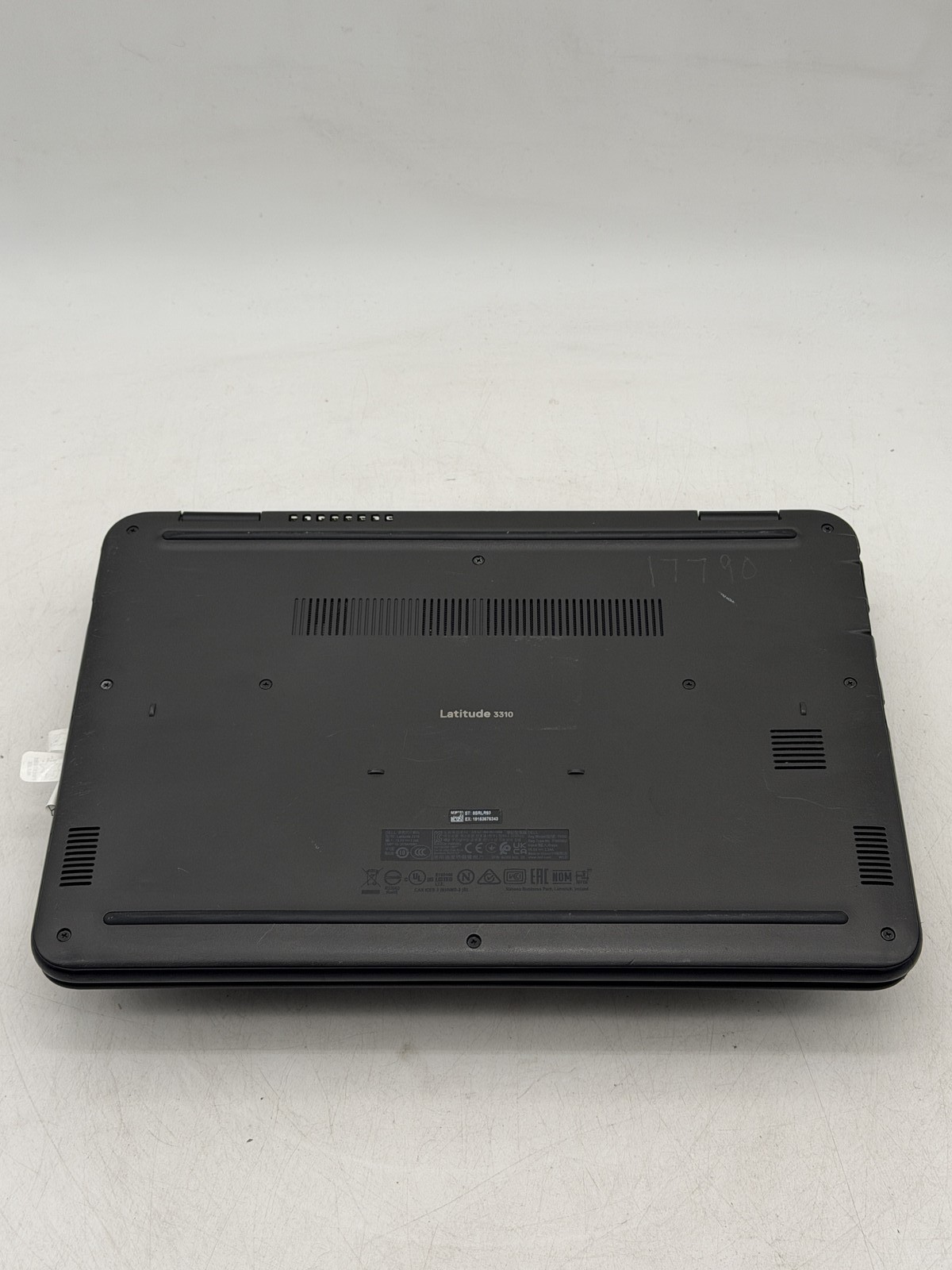 Dell Latitude 3310 13.3in i5-8265U 8GB 128GB NO OS – (READ)