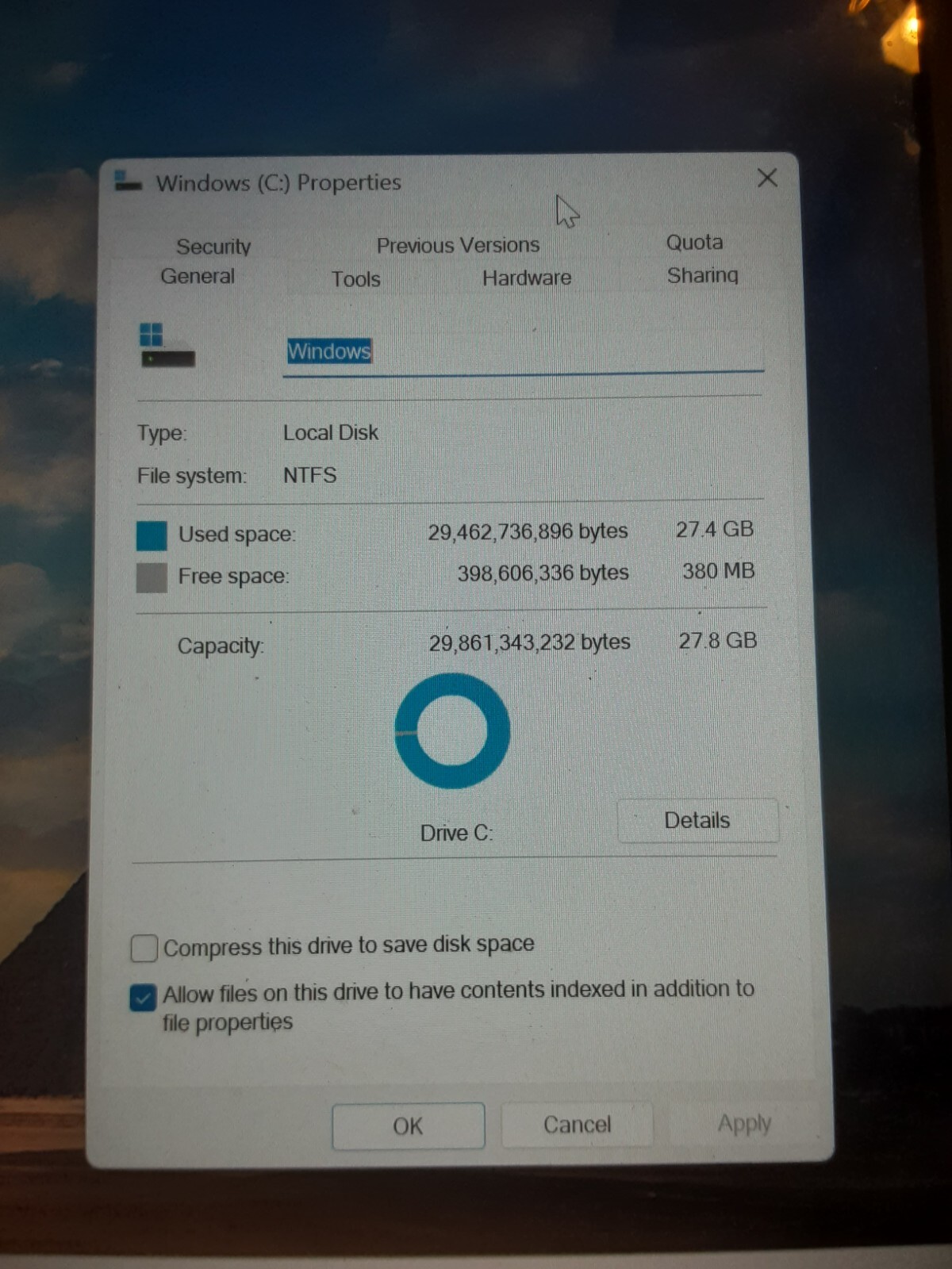 BAD Batt – HP 8305 Notebook 4GB RAM, 32GB SSD AMD Radeon APU A6-6200 R3 Graphics