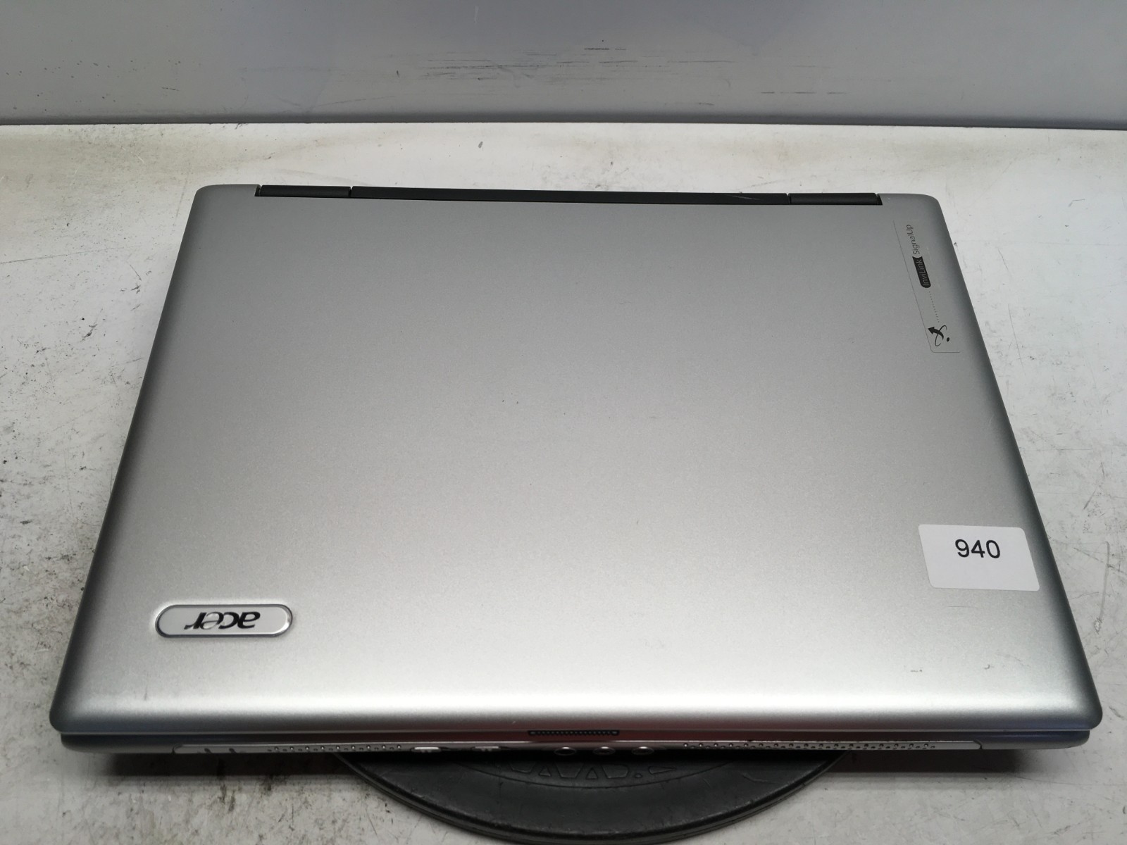 Acer Aspire 3680-2682 Intel Celeron M 440 1.86GHz 502 MB NO HDD *Dim Screen*