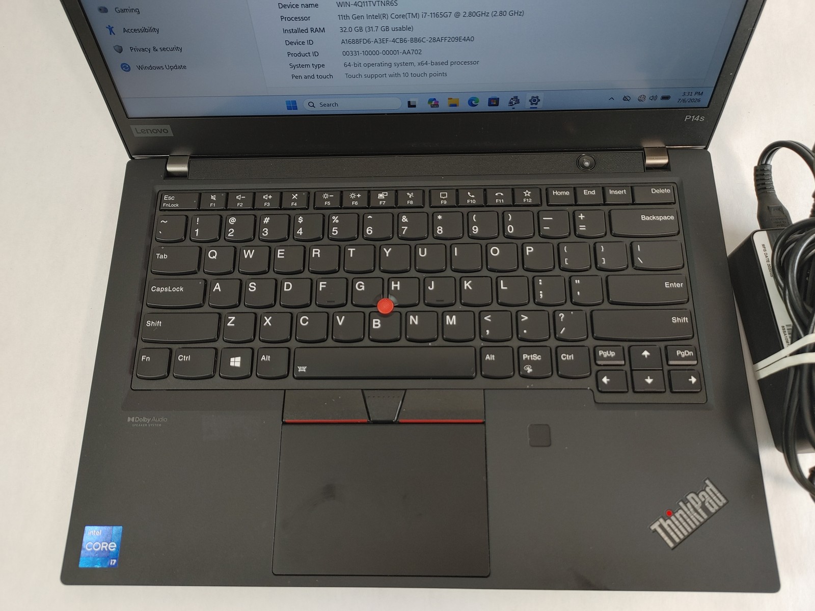 Lenovo ThinkPad P14s Gen 2 Core i7-1165G7 2.80 GHz 32 GB DDR4 256 GB NVMe