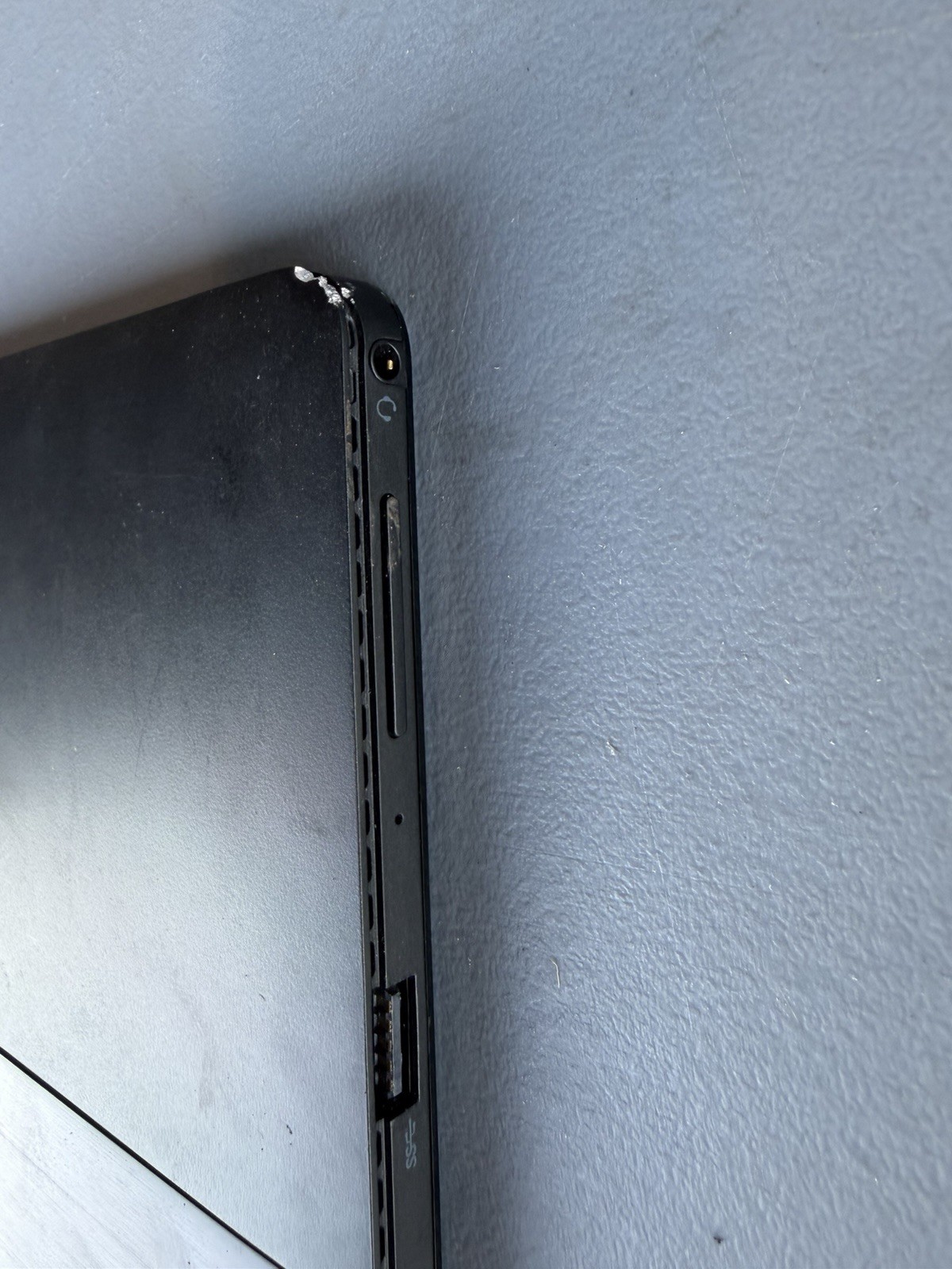 Dell Latitude 5285 2-in-1 i5-7300U 8GB RAM NO OS/SSD/HDD