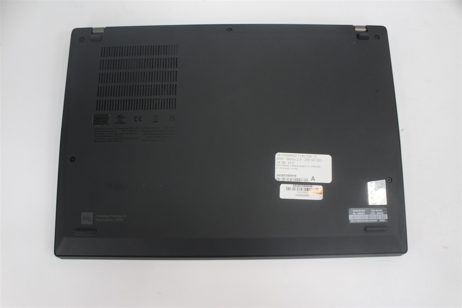Lenovo ThinkPad T14s Gen 3 2022 14” Ryzen 5 Pro 6650U 2.9GHz 16GB 256GB SSD