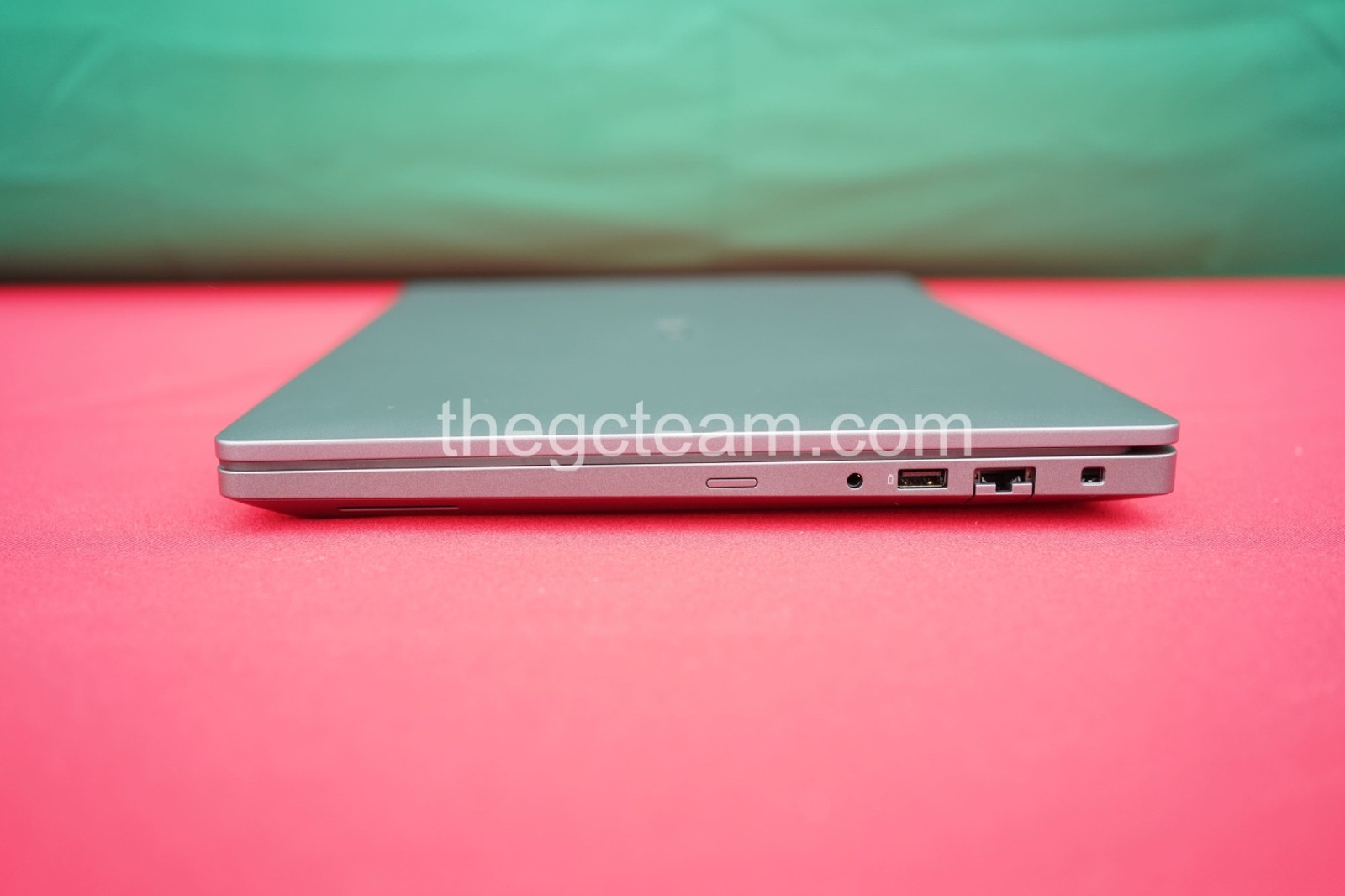 Dell Pro Max 16 MC16255 64GB RAM, 1TB SSD HDD AMD Ryzen AI 9 HX PRO *Open Box*