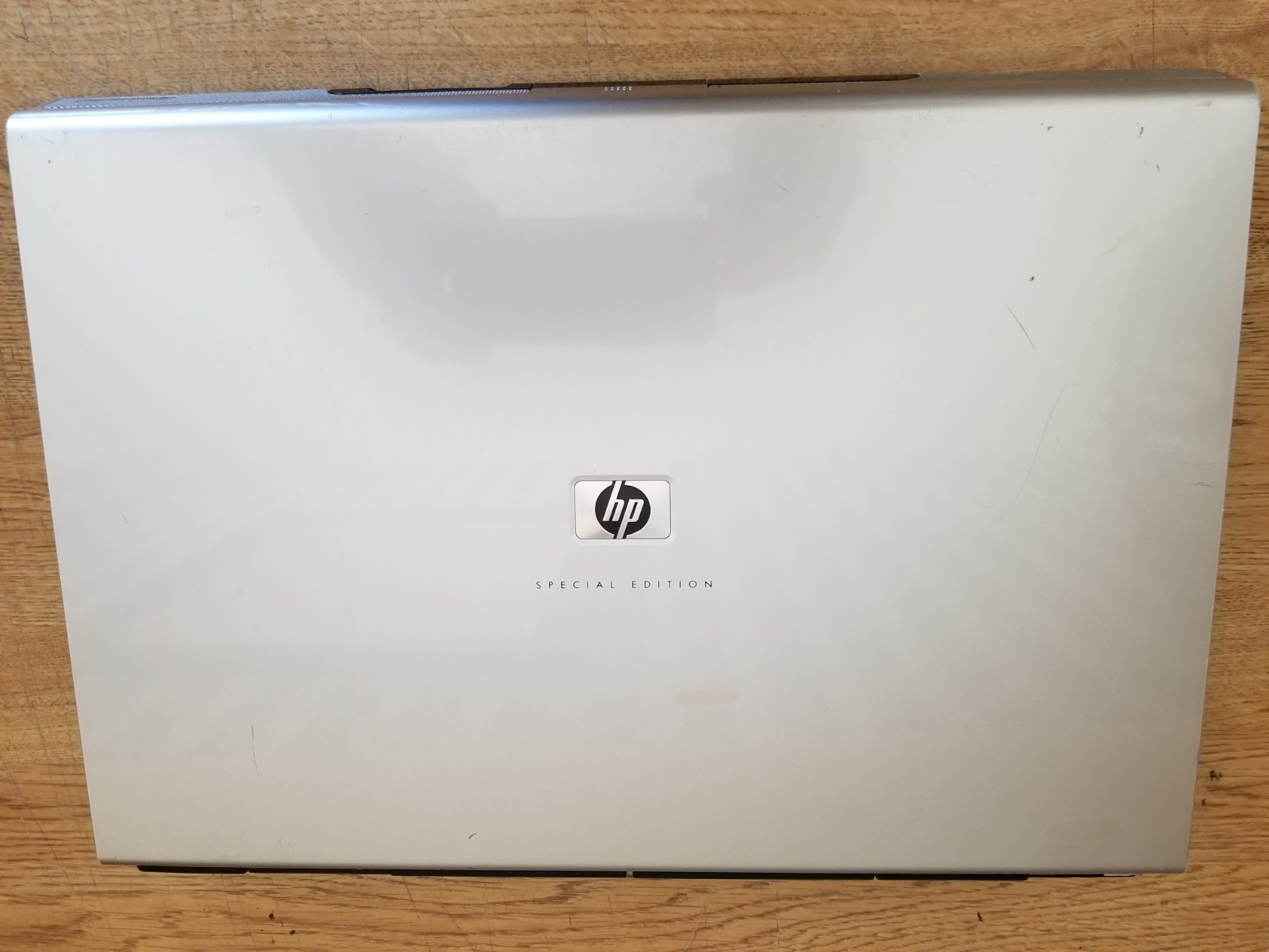 HP Pavilion Special Edition – Ent. Notebook PC DV1000 – 512MB, 80GB HDD – Parts