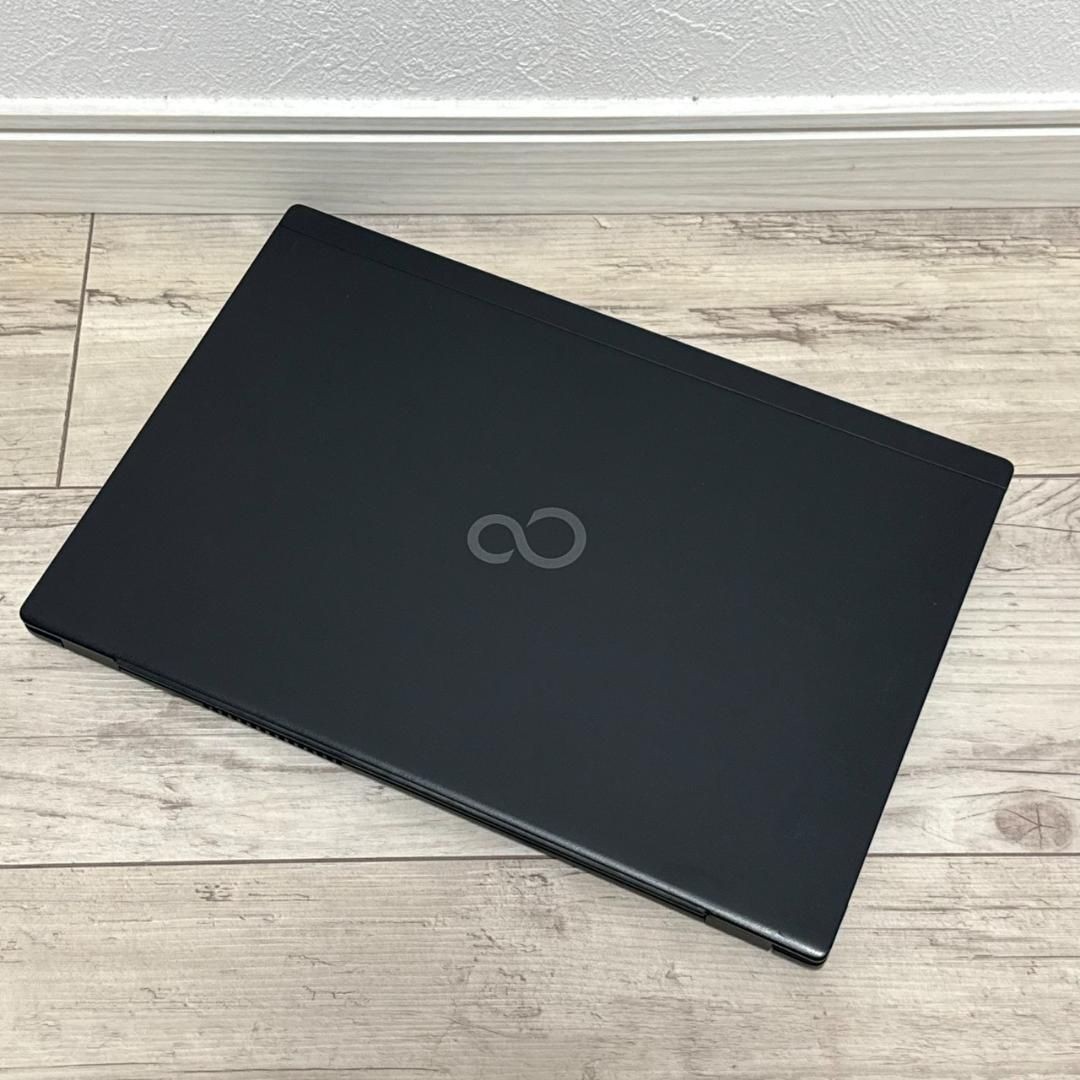 Fujitsu Lifebook U939/B Core i7-8665U 1.90GHz SSD 256GB RAM 16GB Win 11 Pro