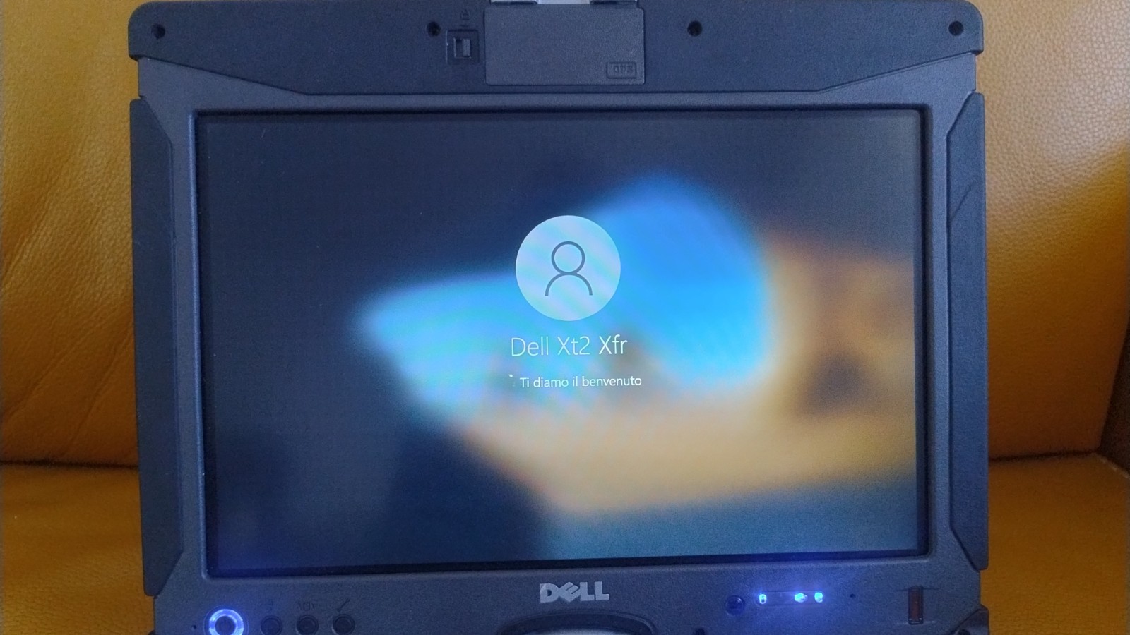 DELL LATITUDE XT2 XFR Touch Notebook Laptop Tablet GPS 5GB SSD Accessories RARE