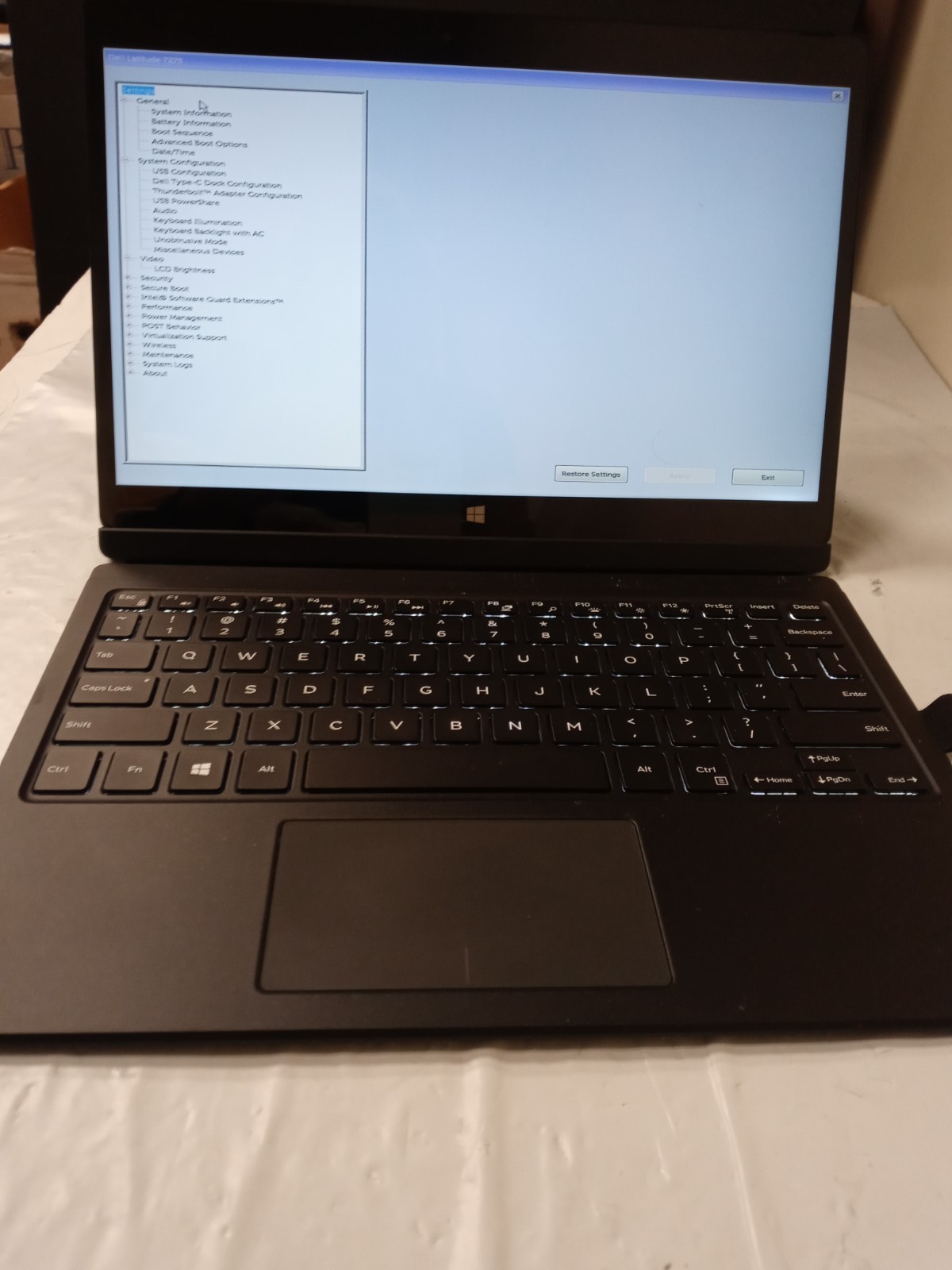 Dell Latitude 7275 – 12.5″ FHD, 1.10GHz m5-6Y57, 8GB RAM, 0GB SSD NO OS