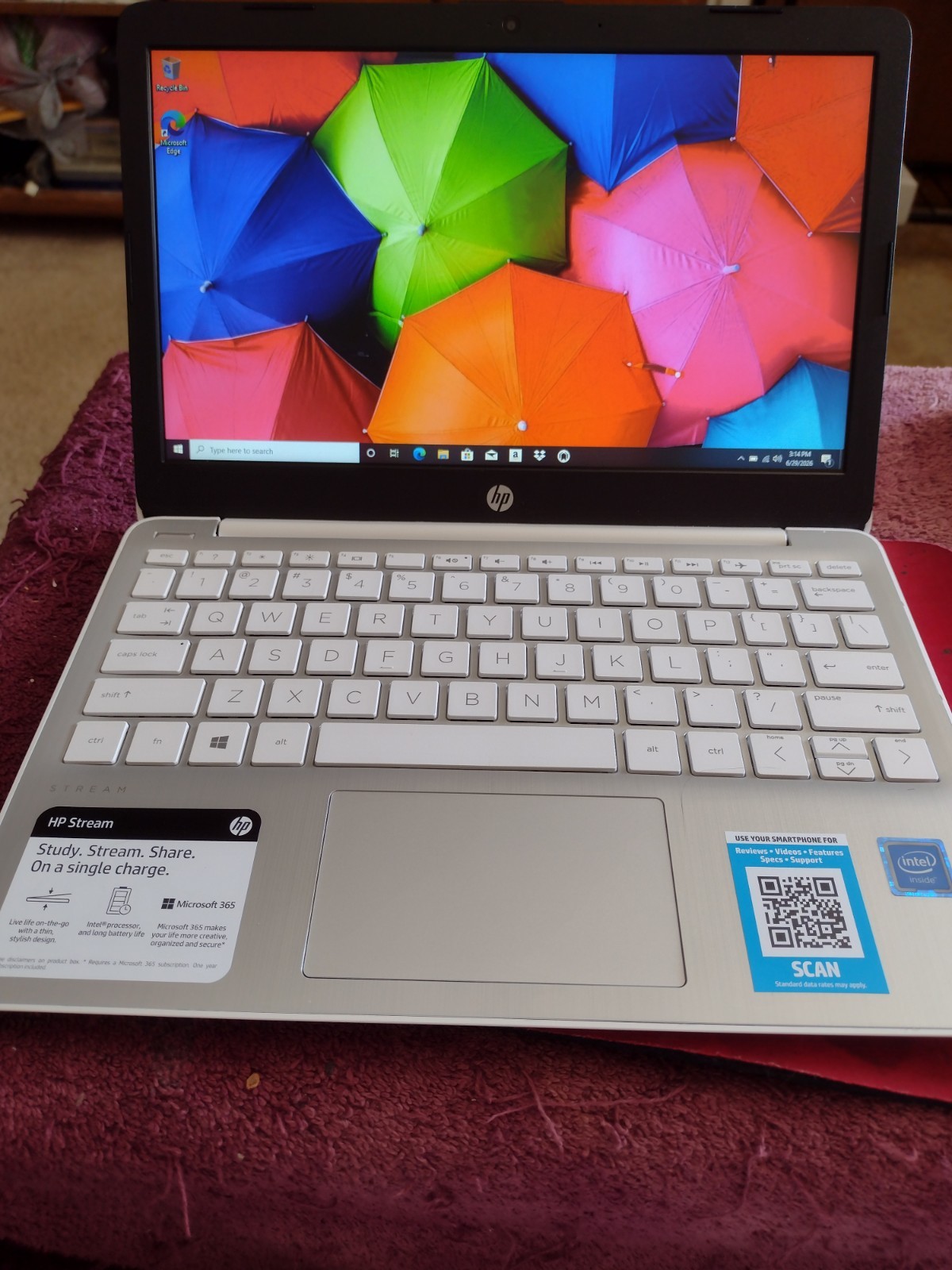 HP Stream 11-ak0035nr Intel Celeron N4020 1.1-2.6Ghz/4GB/32GB/11.6″ NICE NEW BAT