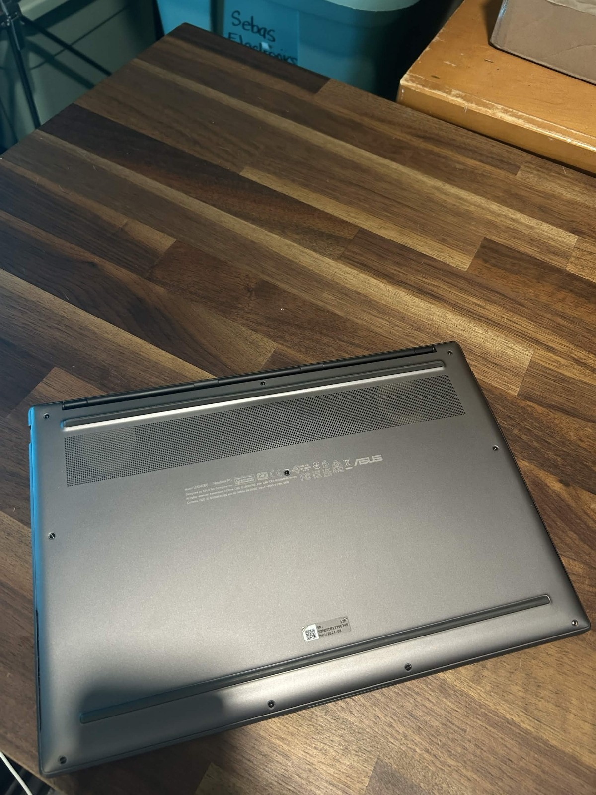 ASUS Zenbook S 14 3K OLED Touch (Core Ultra 7 256V, 16GB RAM, 1TB SSD) Gray